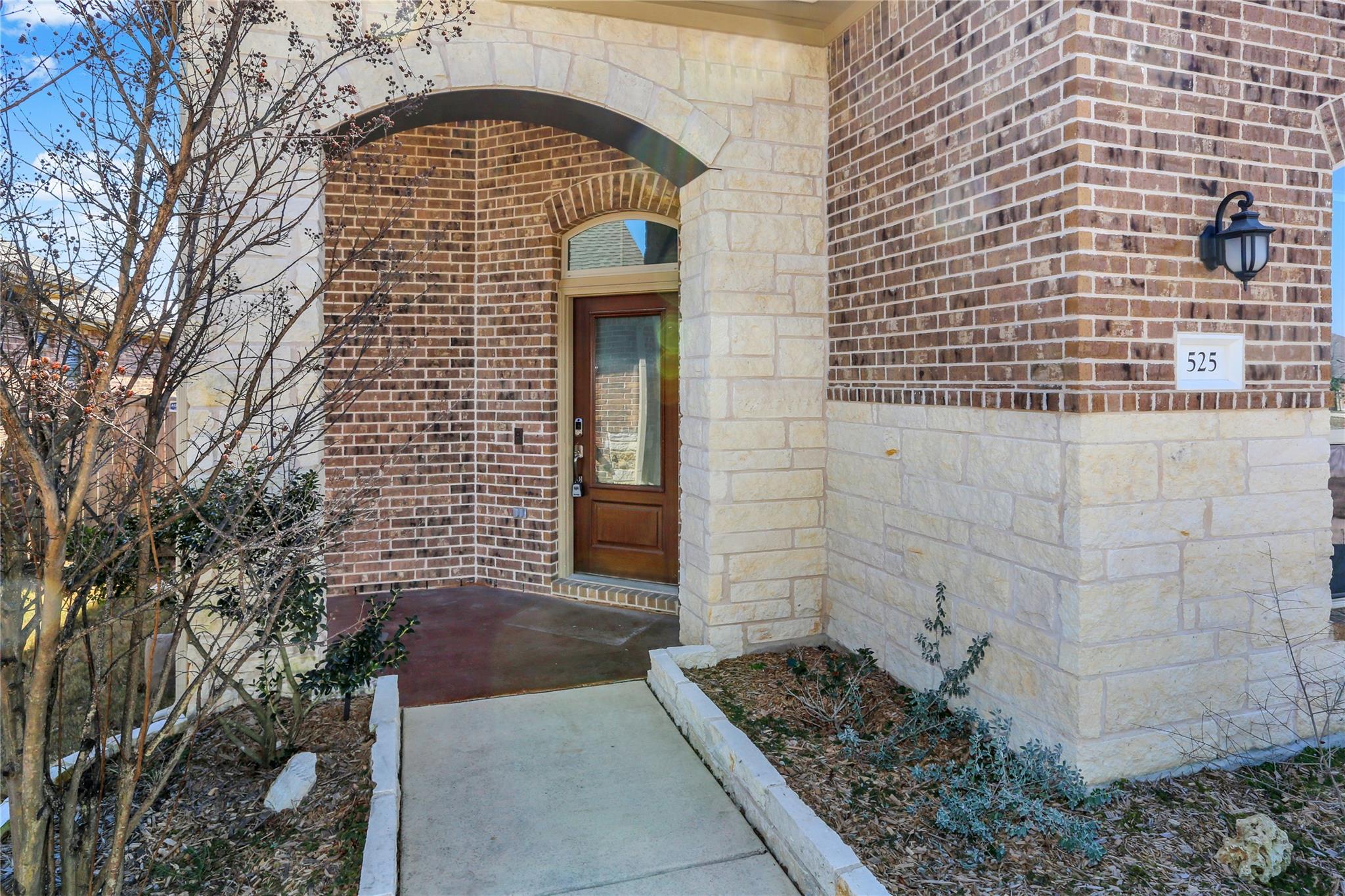 525 Scenic Bluff Dr Property Photo 5