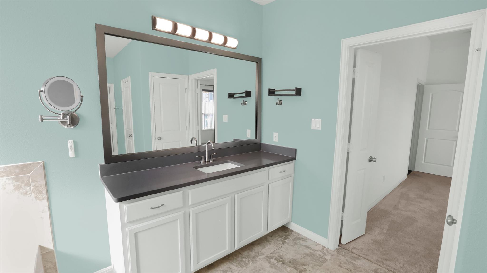 525 Scenic Bluff Dr Property Photo 15