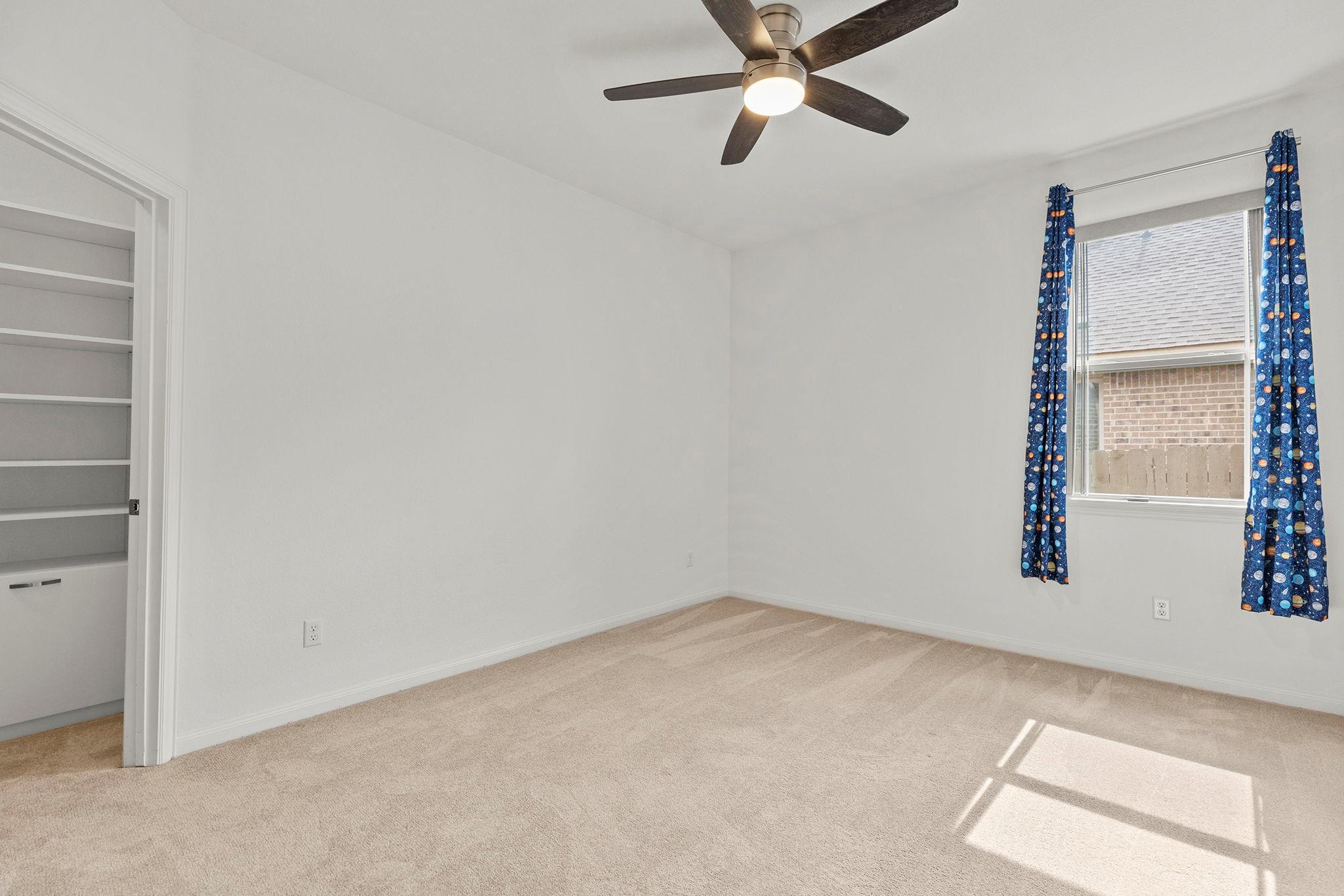 525 Scenic Bluff Dr Property Photo 23