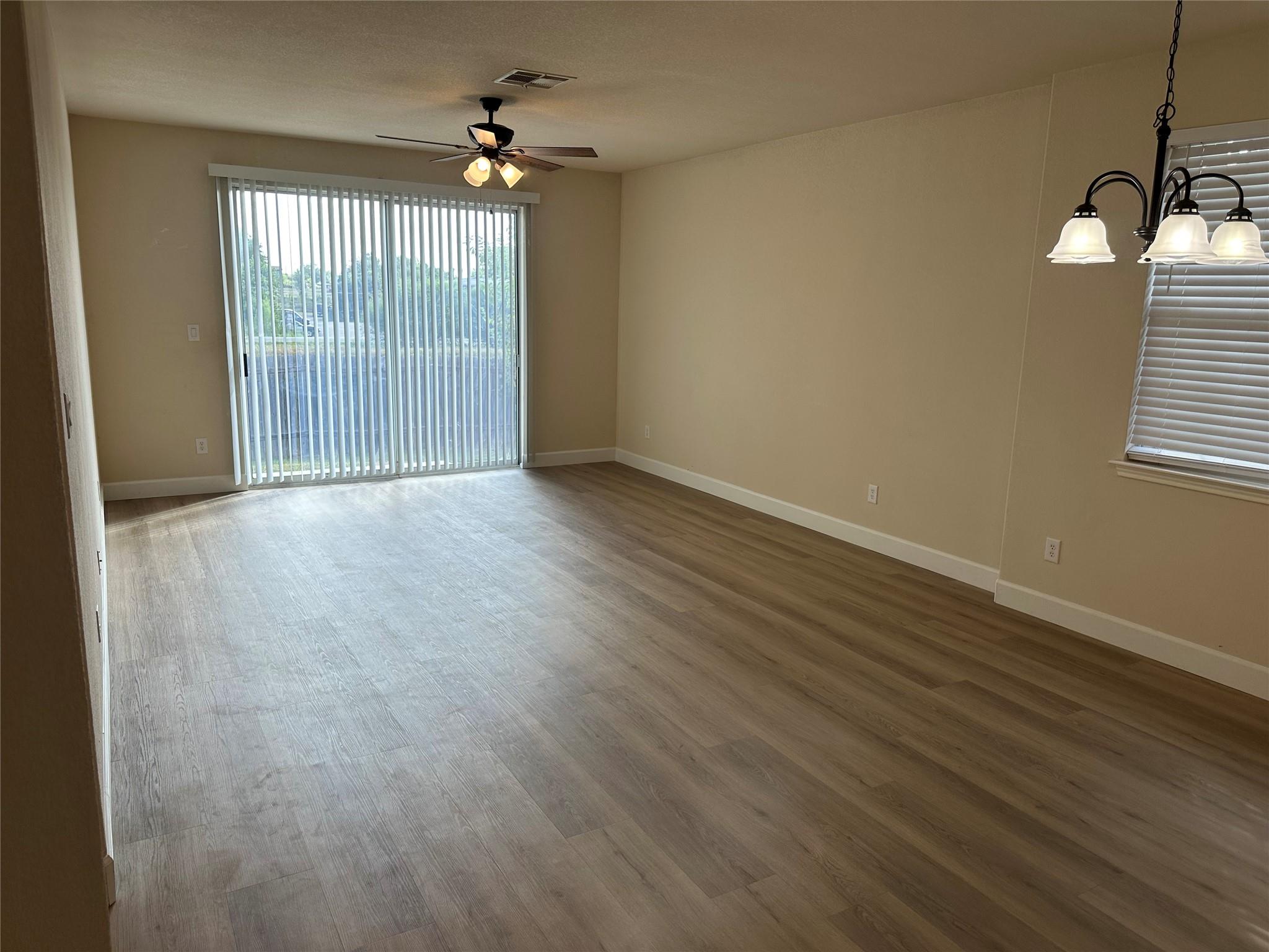 177 Devonshire Dr Property Photo 15