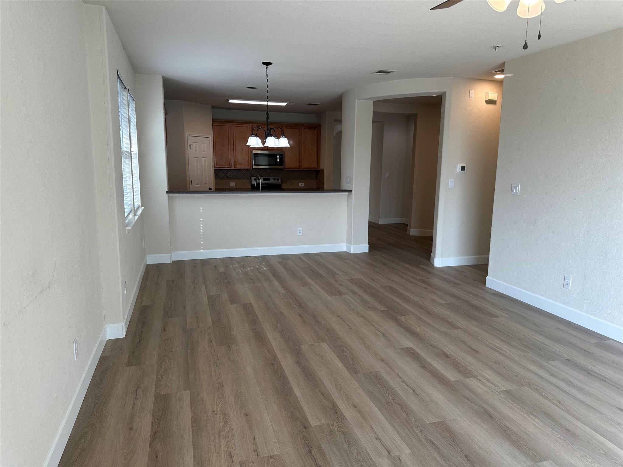 177 Devonshire Dr Property Photo 16