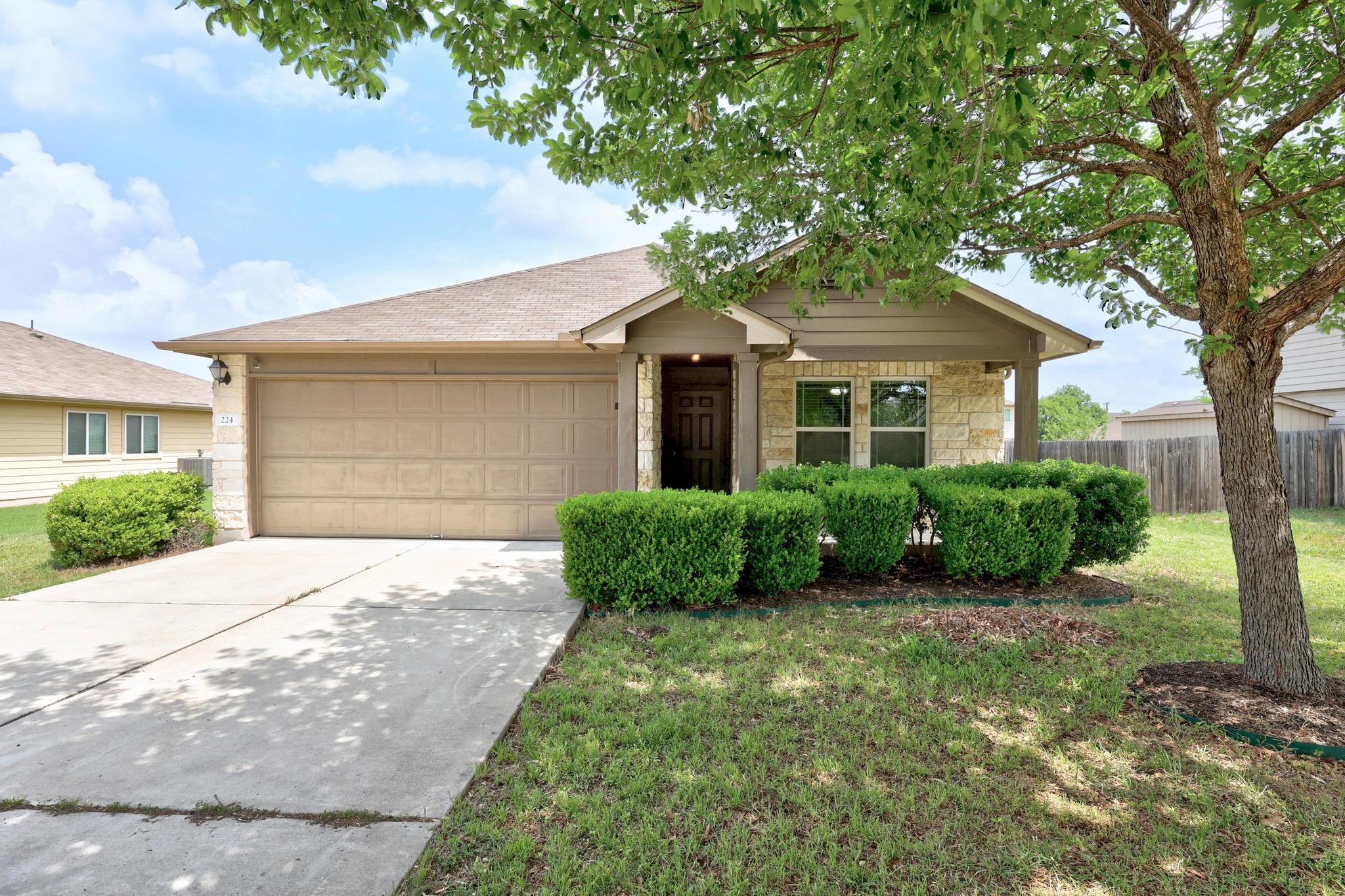 224 Frio River Trl Property Photo 1