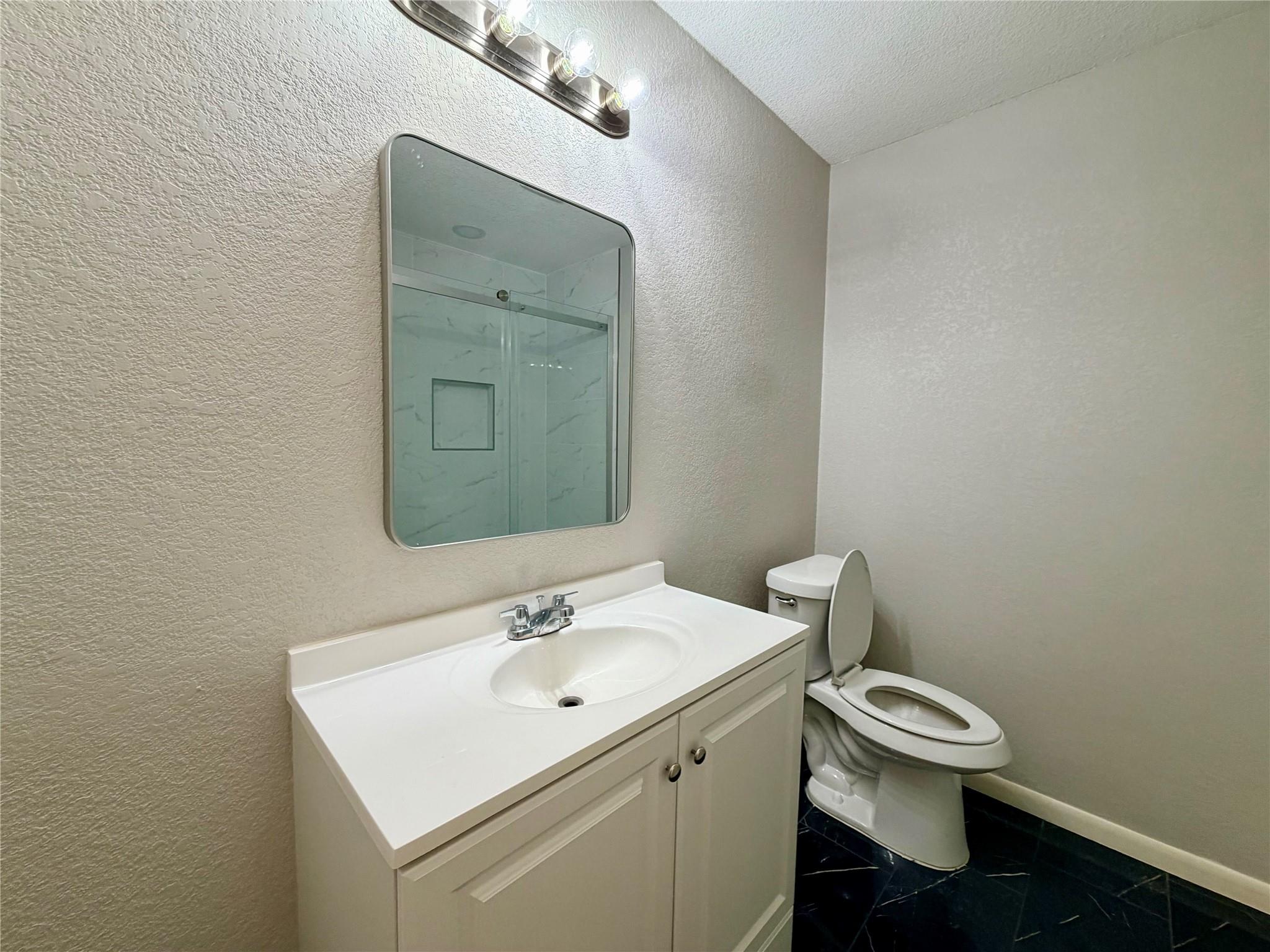 1403 Long Branch Dr Property Photo 6