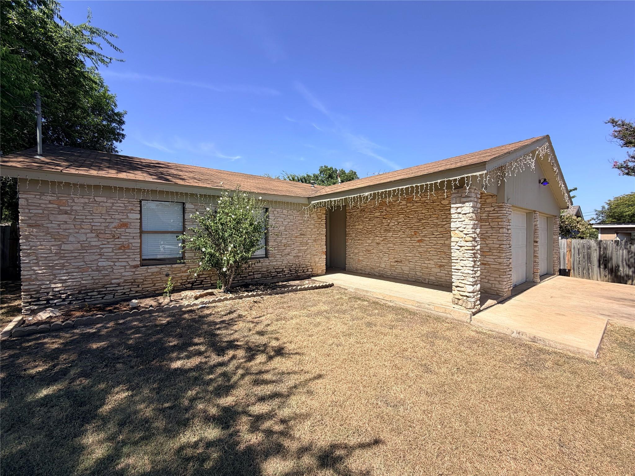 1403 Long Branch Dr Property Photo 13