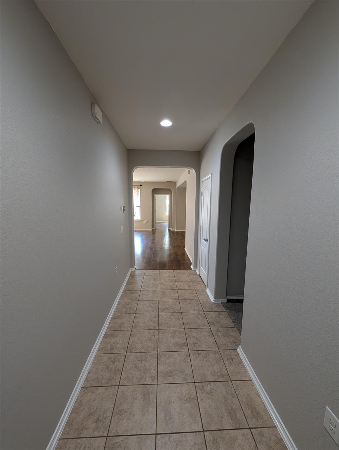 8829 Capitol View Dr Property Photo 5