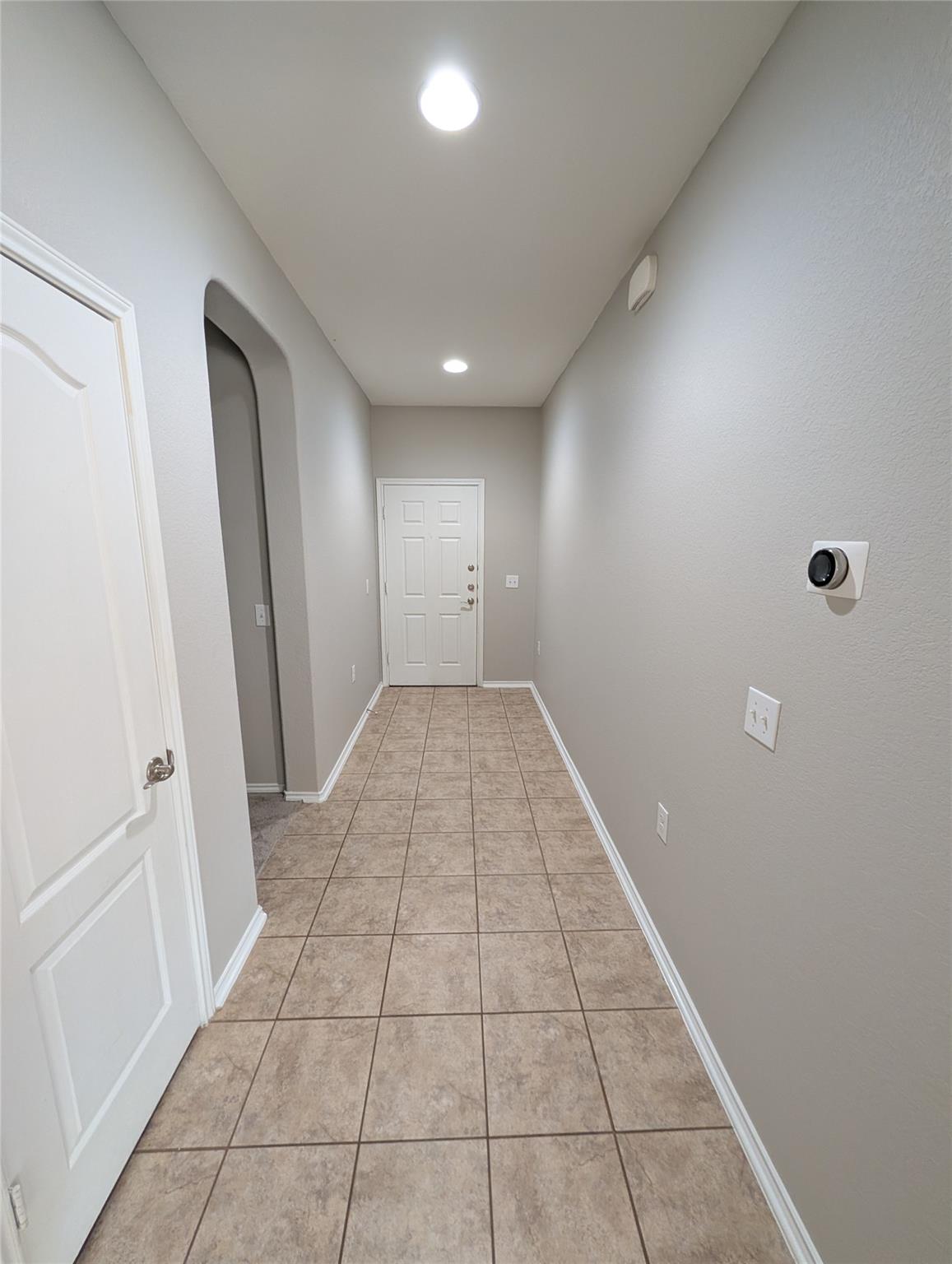 8829 Capitol View Dr Property Photo 6