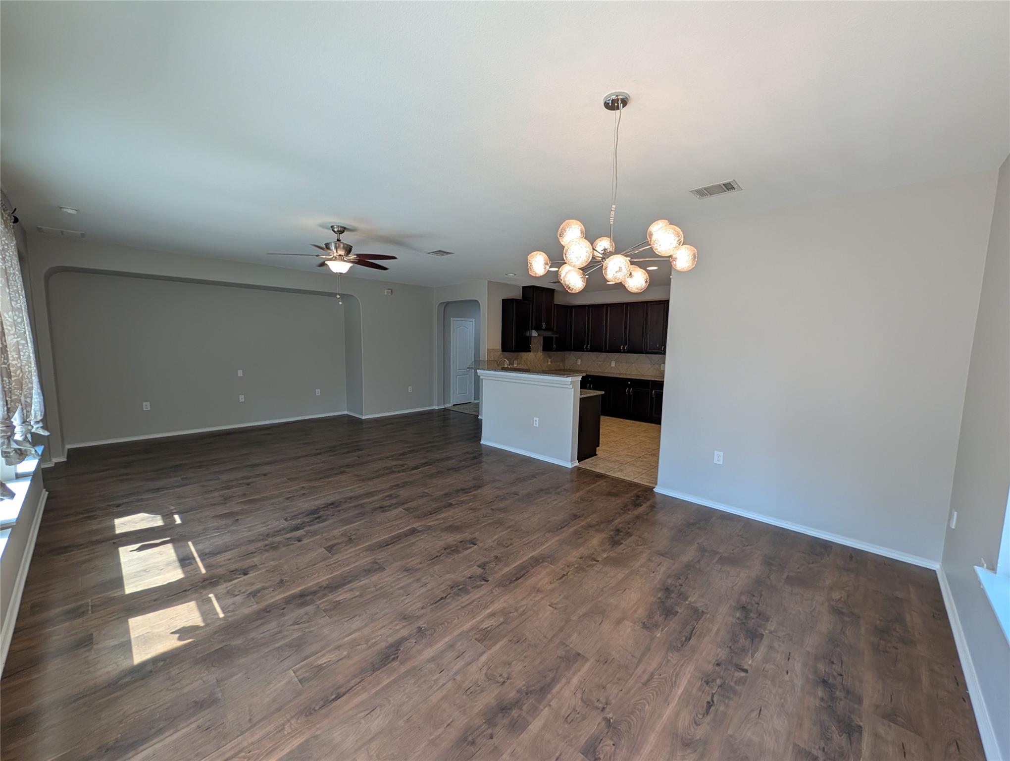 8829 Capitol View Dr Property Photo 9