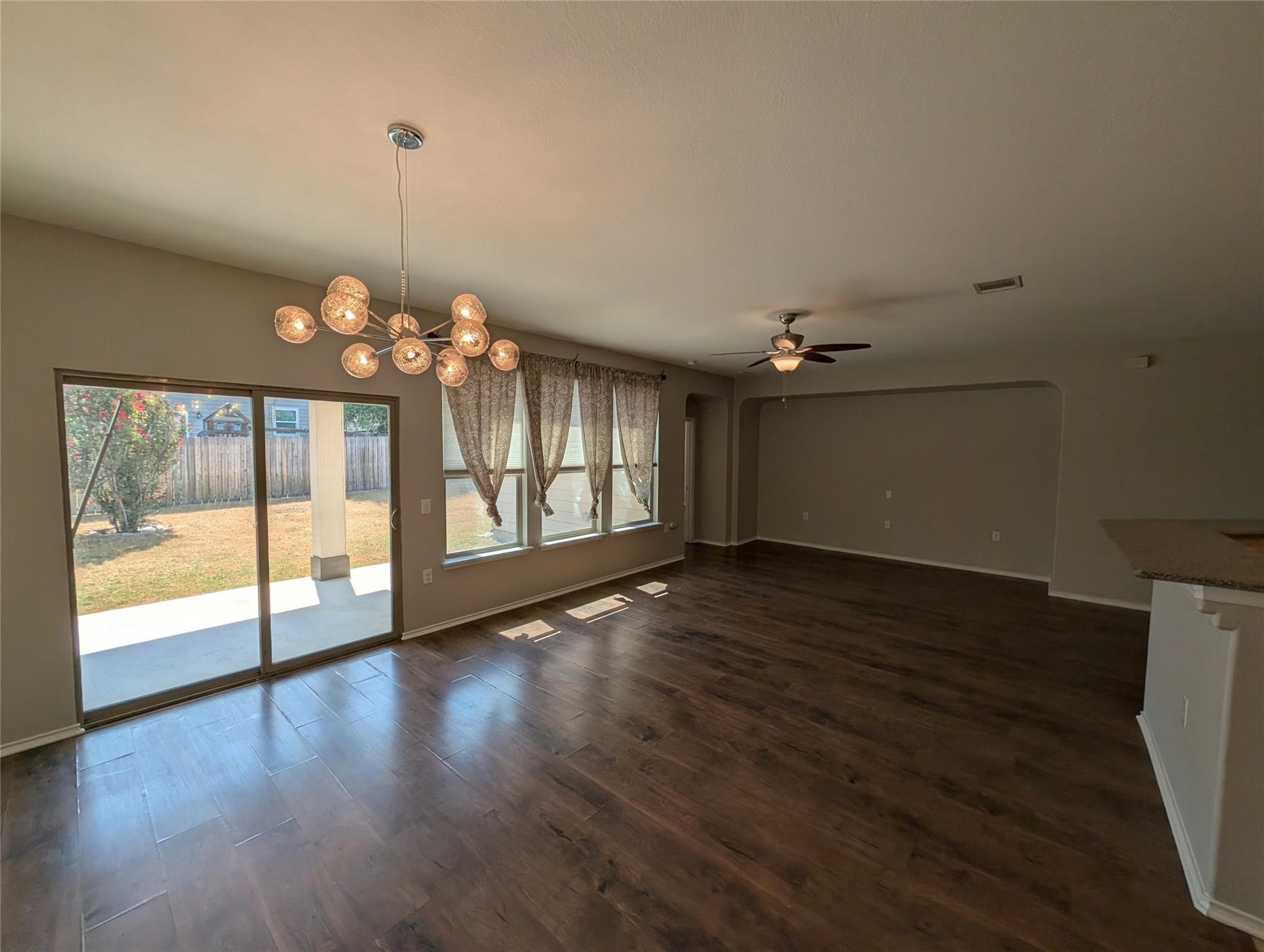 8829 Capitol View Dr Property Photo 10
