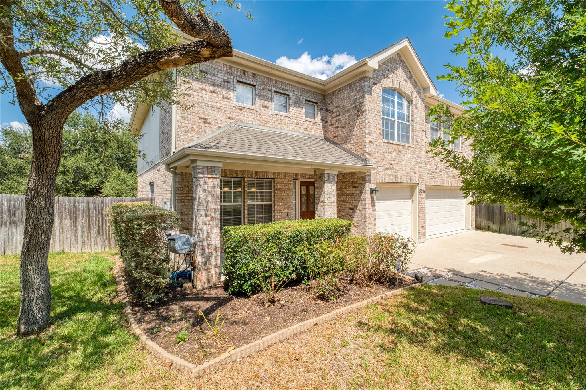 5604 Beachmont Ct Property Photo 1