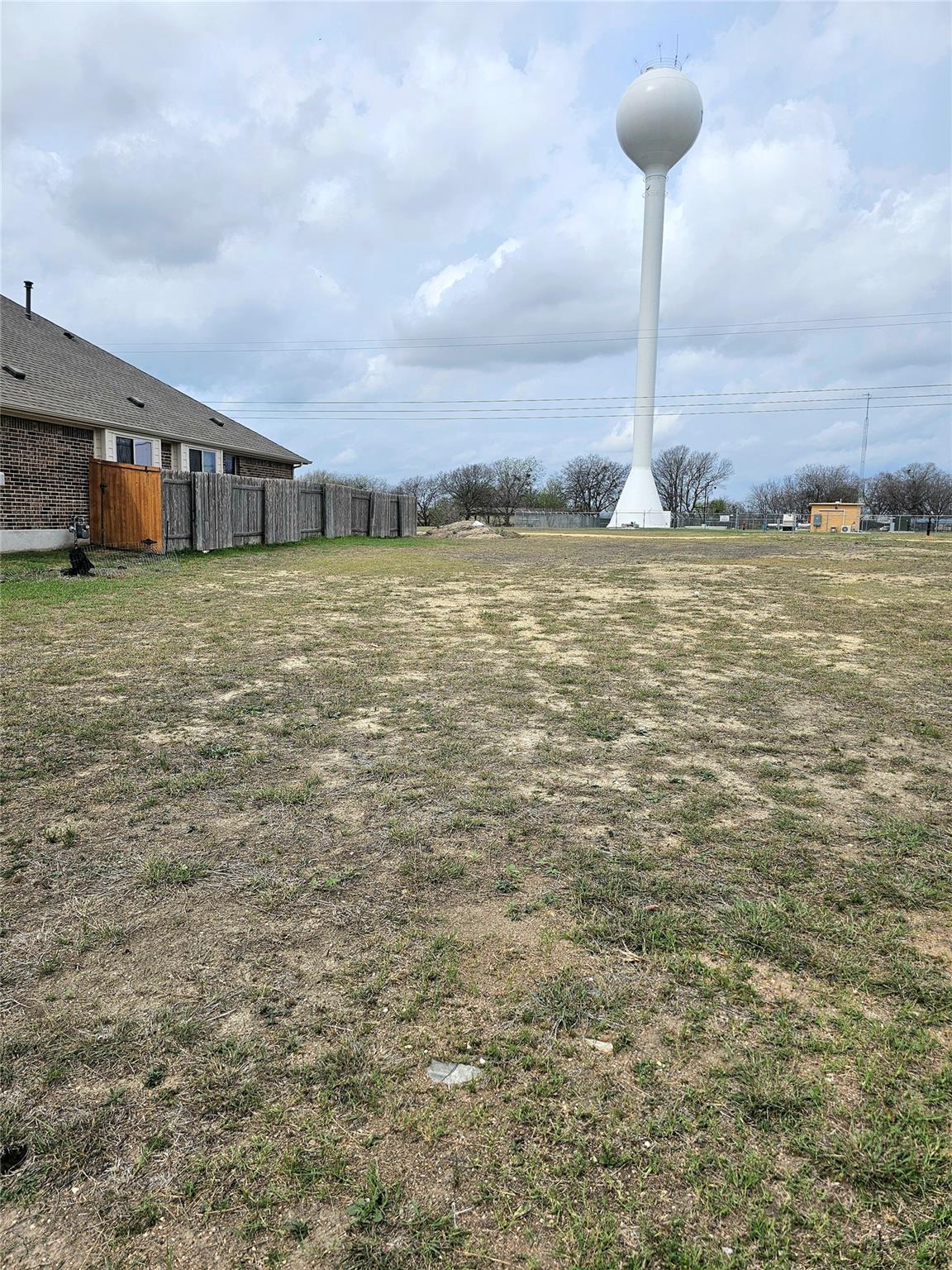 206 Spinnaker Loop Property Photo 1