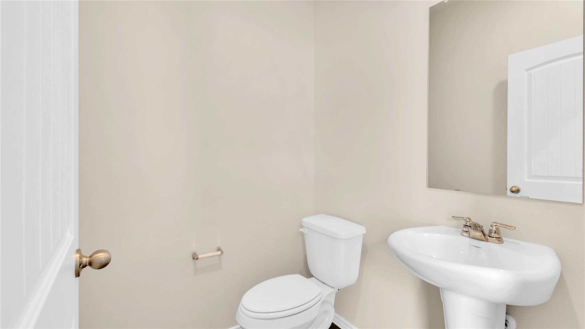 261 Ebbsfleet Dr Property Photo 7