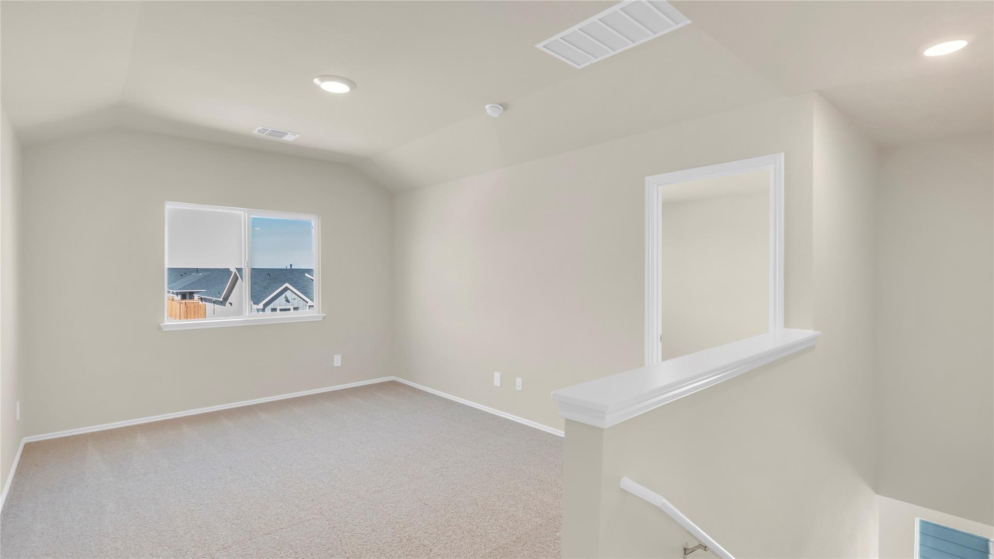 261 Ebbsfleet Dr Property Photo 25