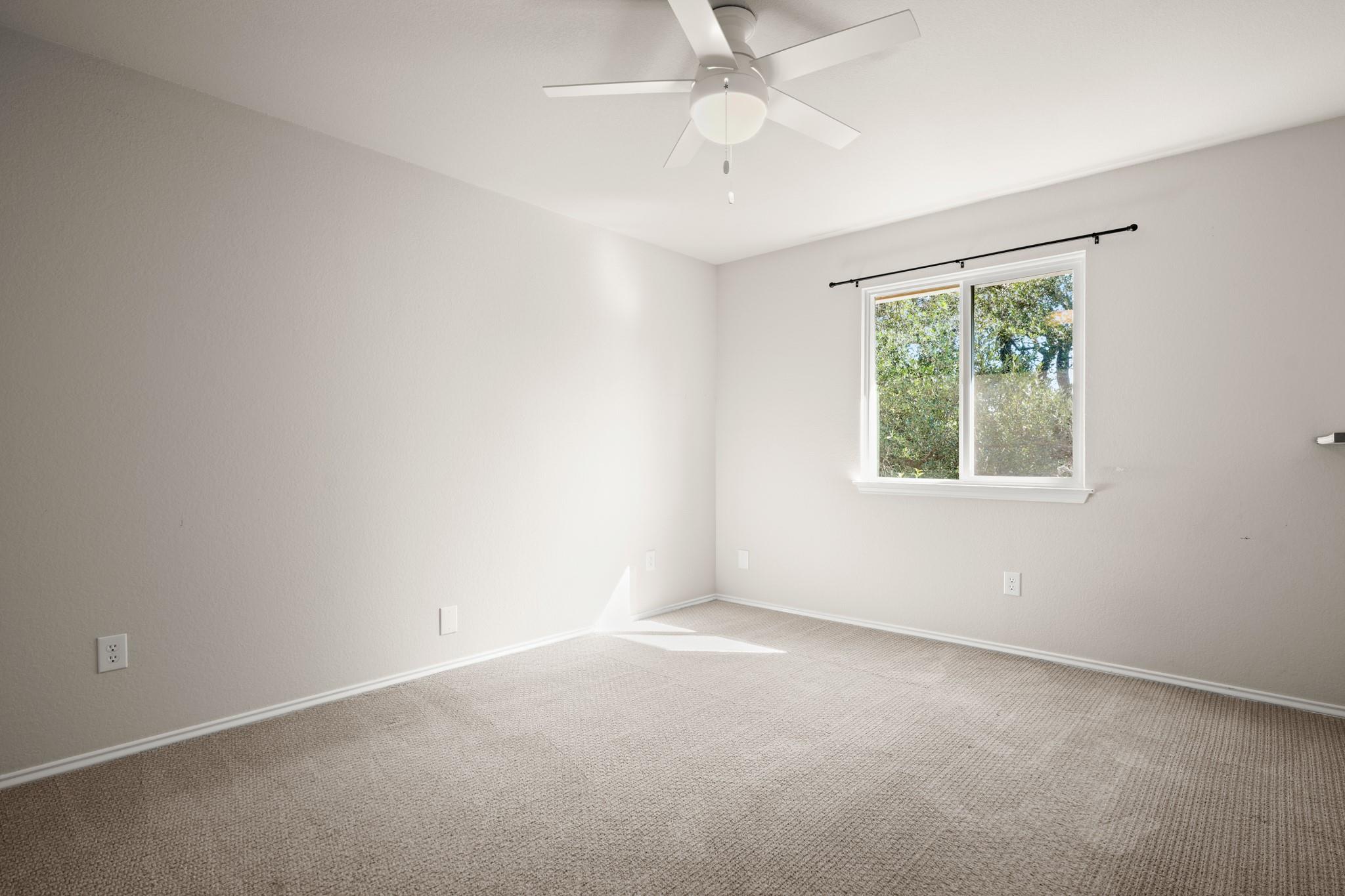 17841 Park Valley Dr Property Photo 14