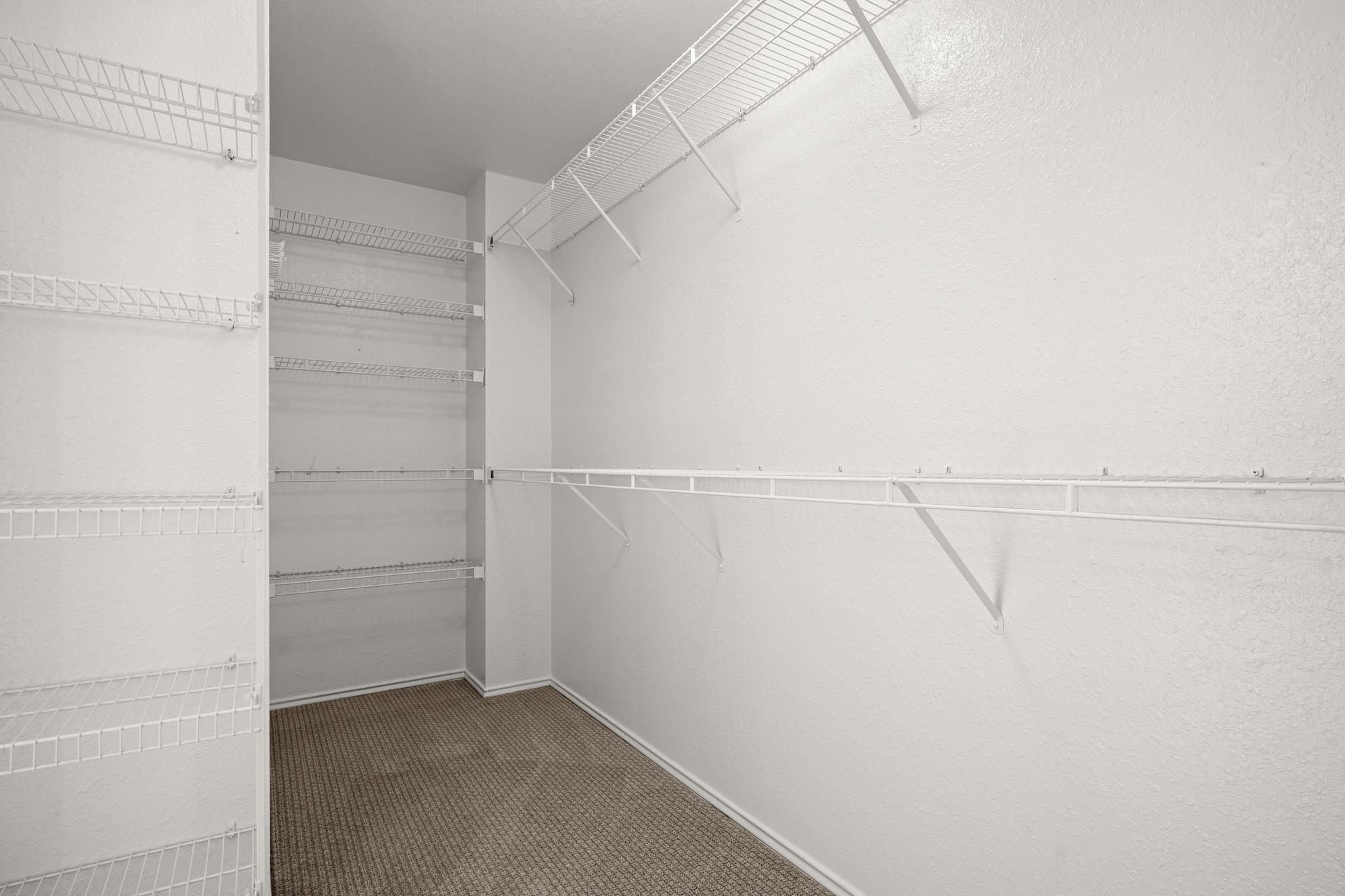 17841 Park Valley Dr Property Photo 18