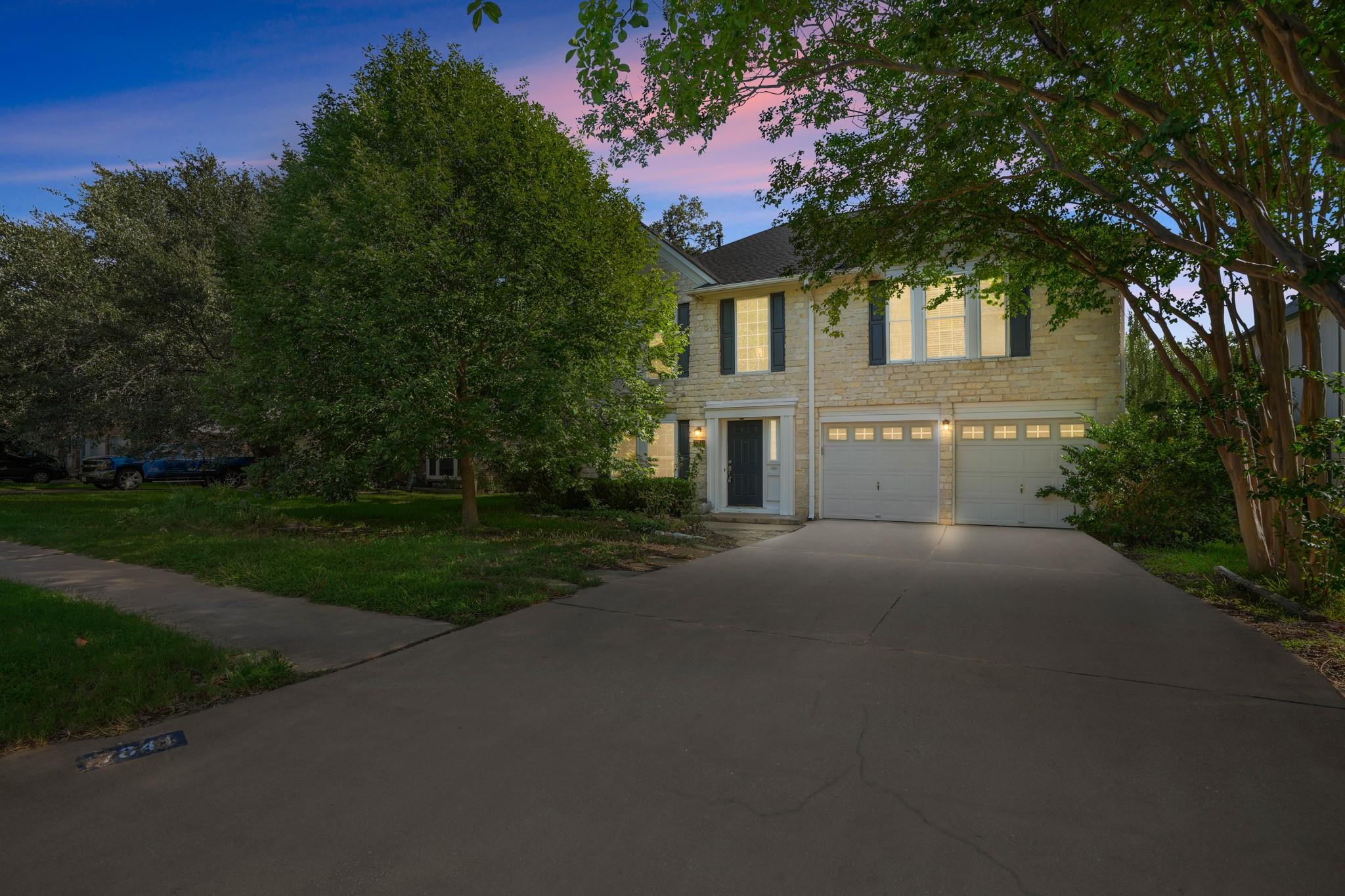 17841 Park Valley Dr Property Photo 32