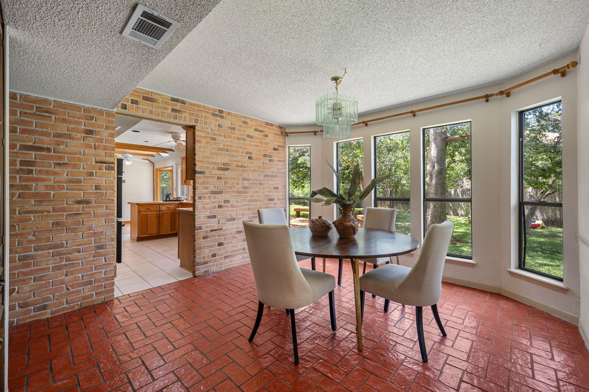 7407 Attar Cv Property Photo 5