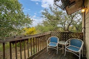 86 Shady Bluff Dr Property Photo 2
