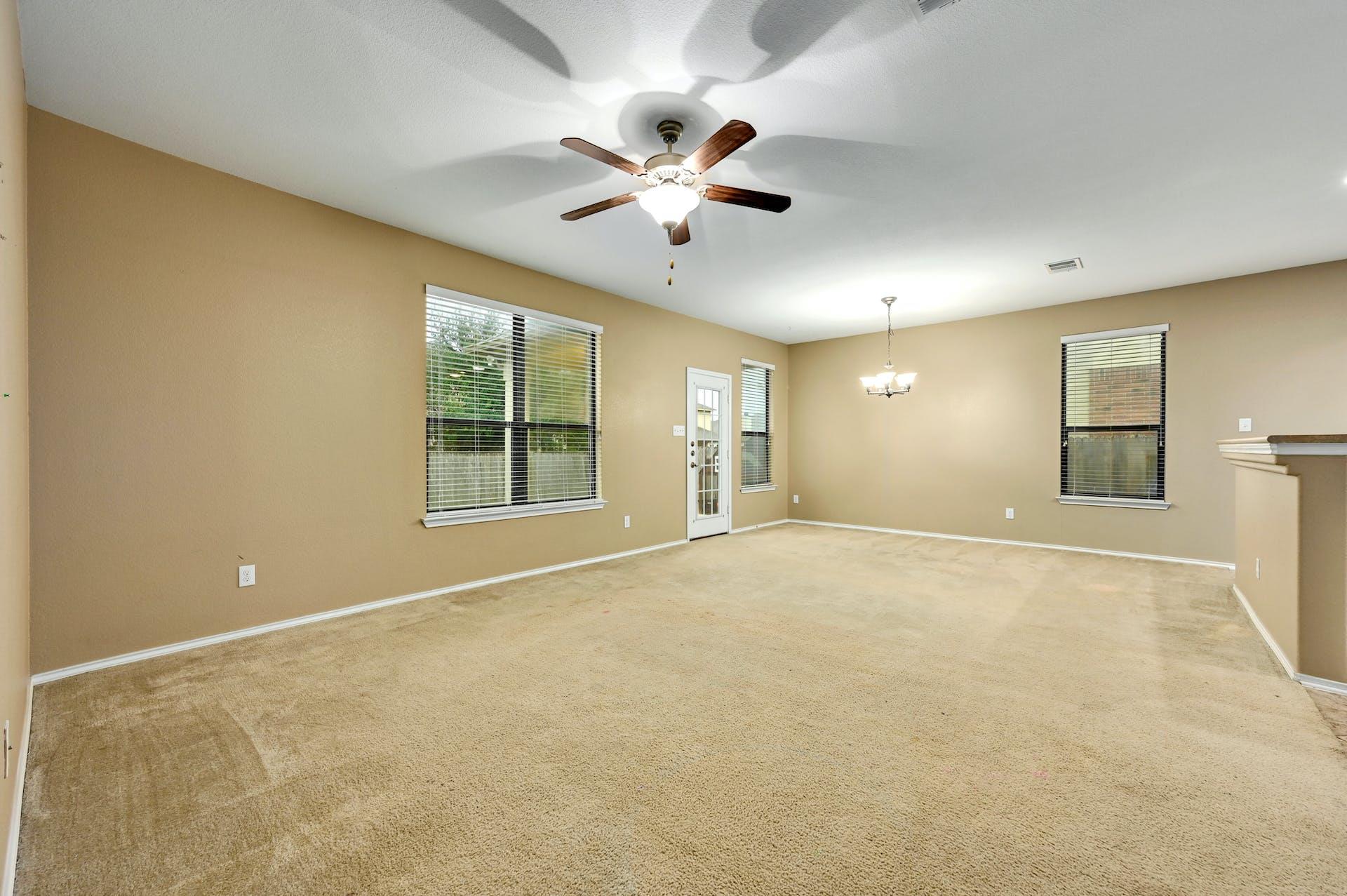 1029 Hyde Park Dr Property Photo 11