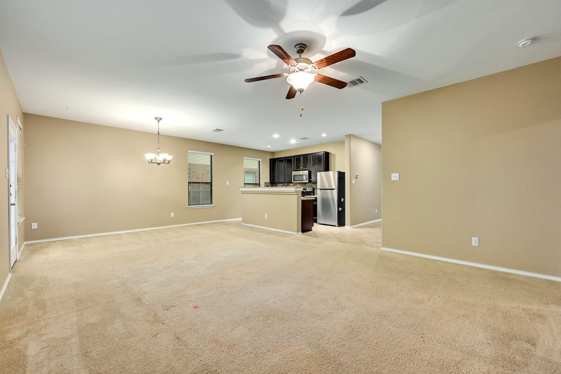 1029 Hyde Park Dr Property Photo 12