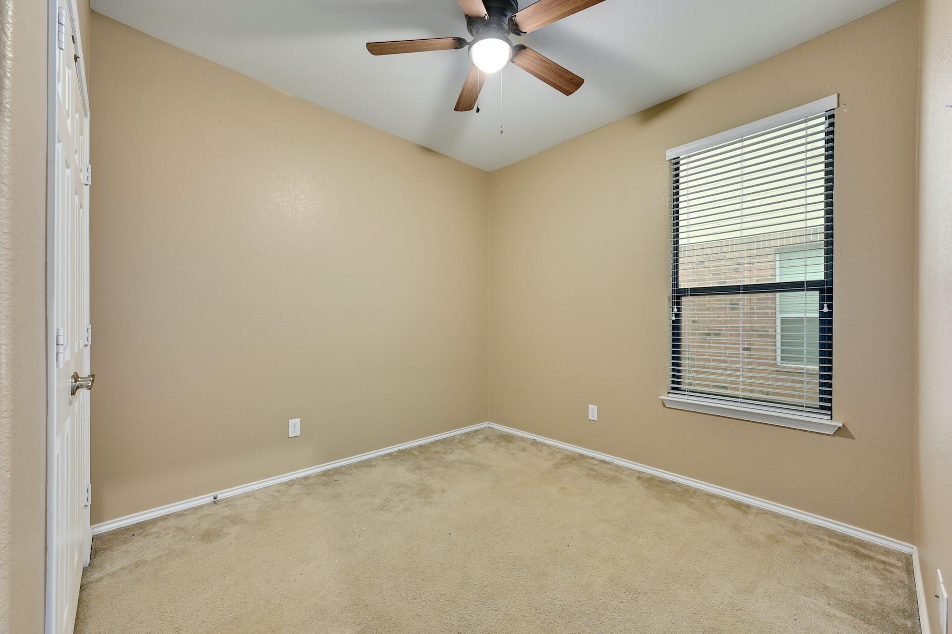 1029 Hyde Park Dr Property Photo 13