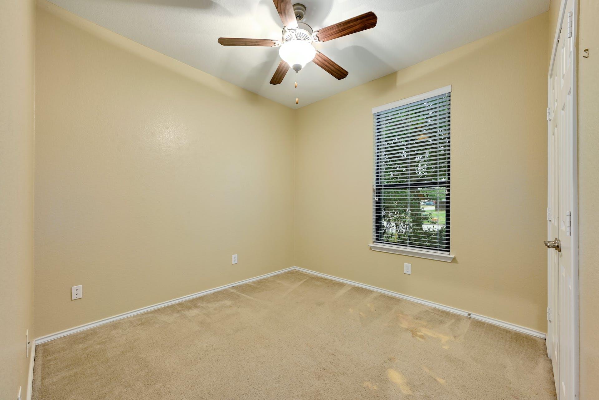 1029 Hyde Park Dr Property Photo 19