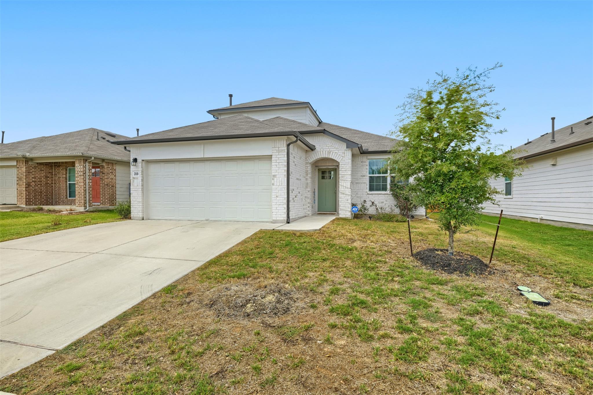 359 Apache Plum Dr Property Photo 4