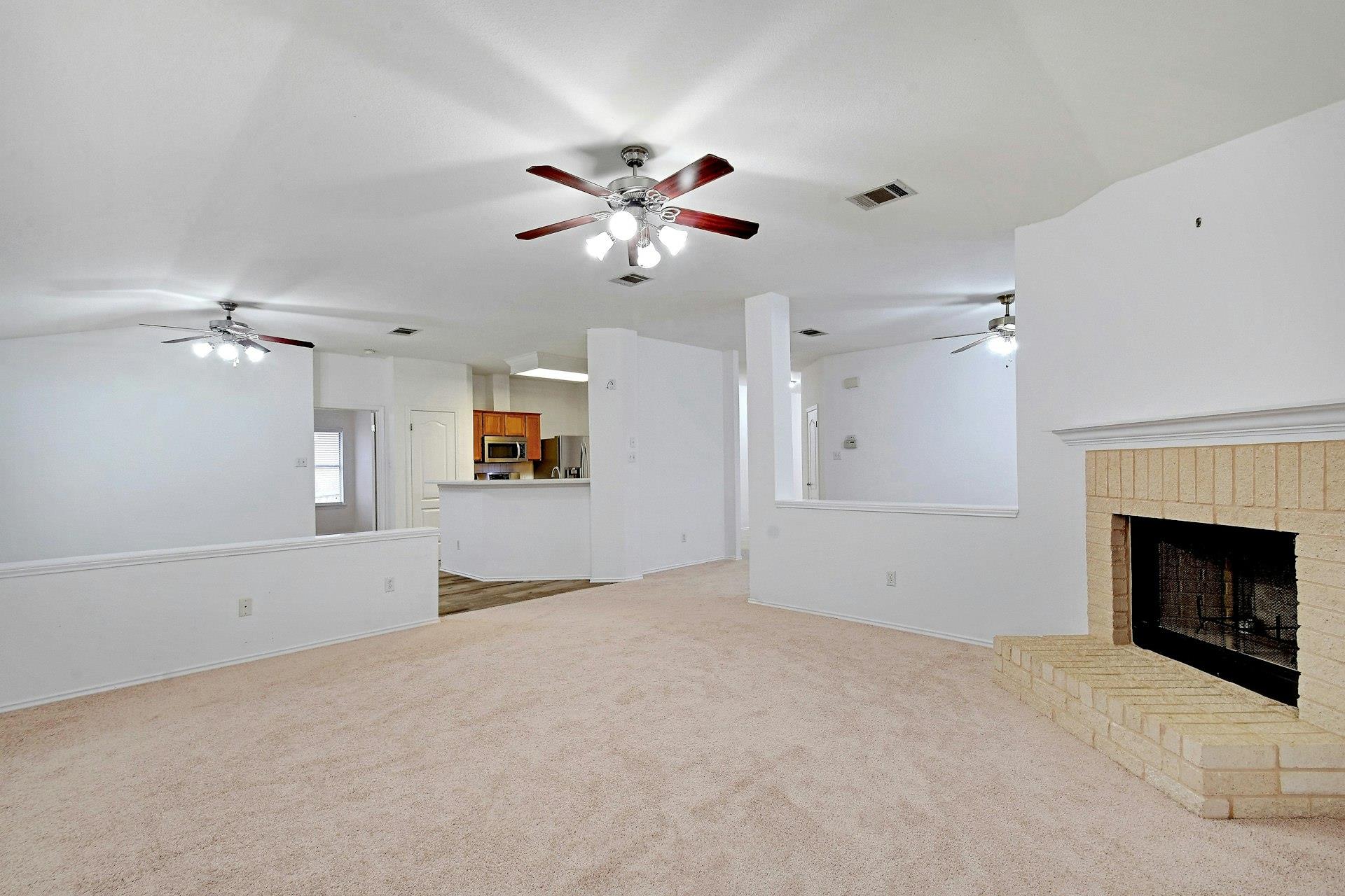 8605 Ganttcrest Dr Property Photo 7
