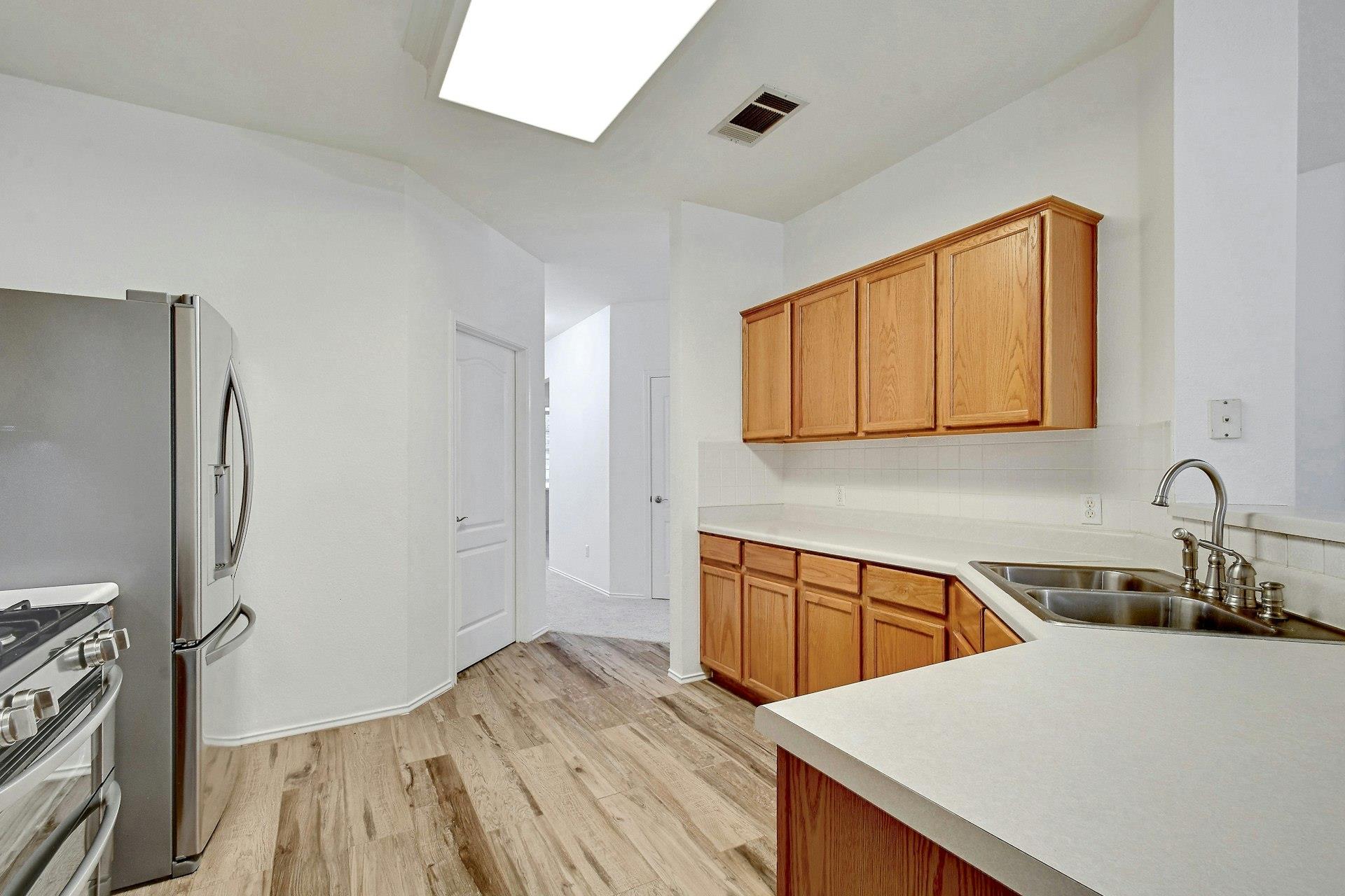 8605 Ganttcrest Dr Property Photo 11