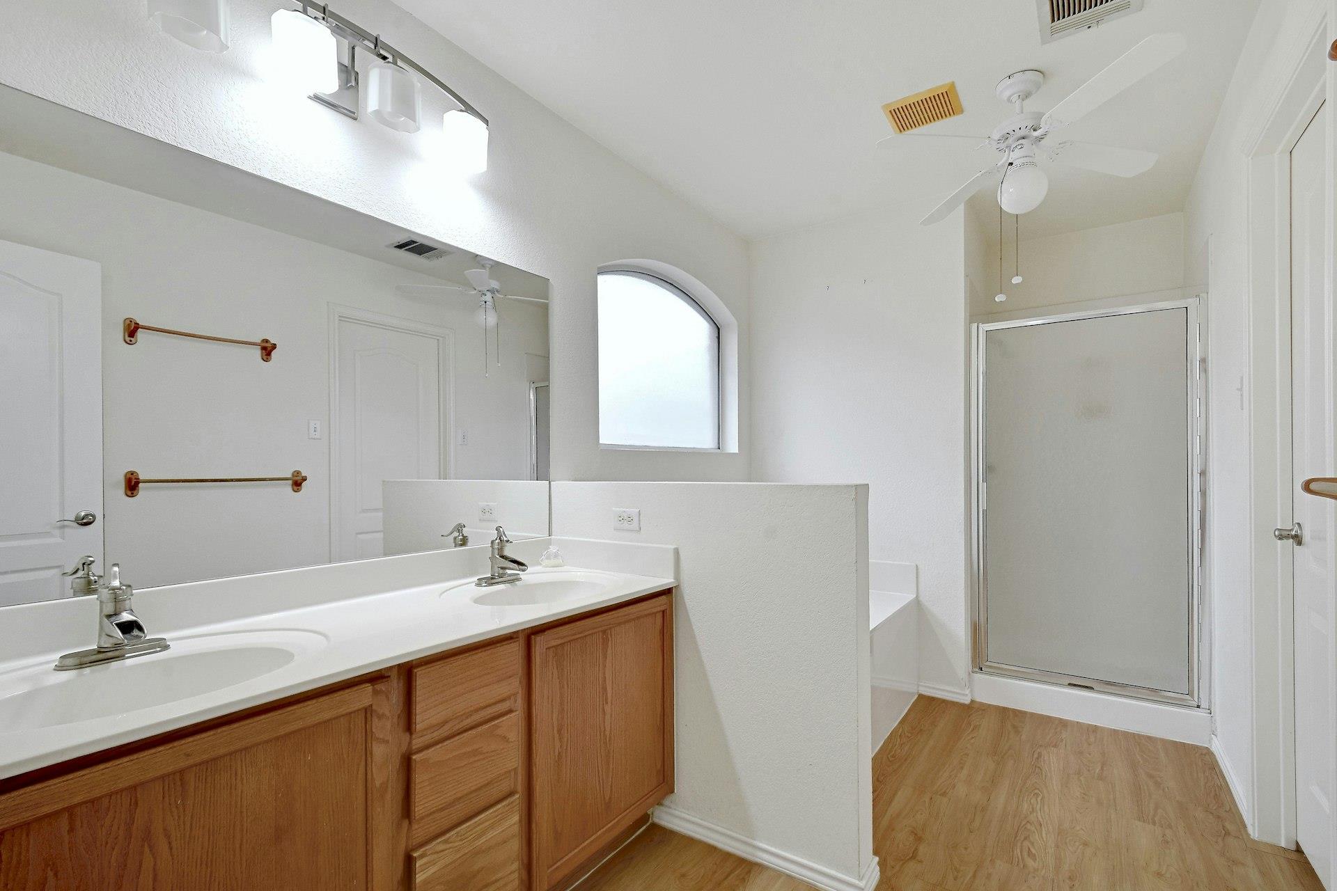 8605 Ganttcrest Dr Property Photo 16