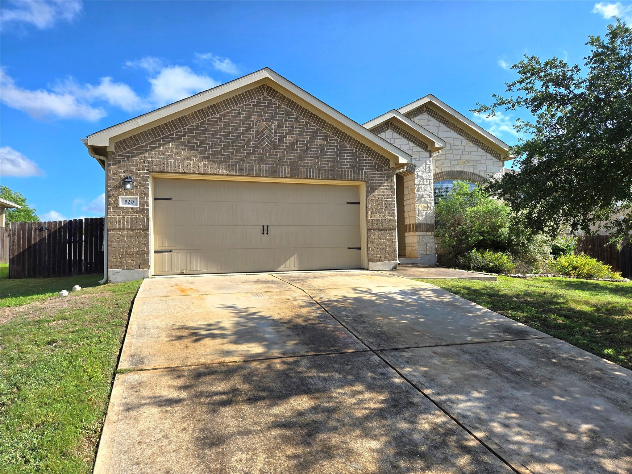 520 Brown Juniper Way Property Photo 1