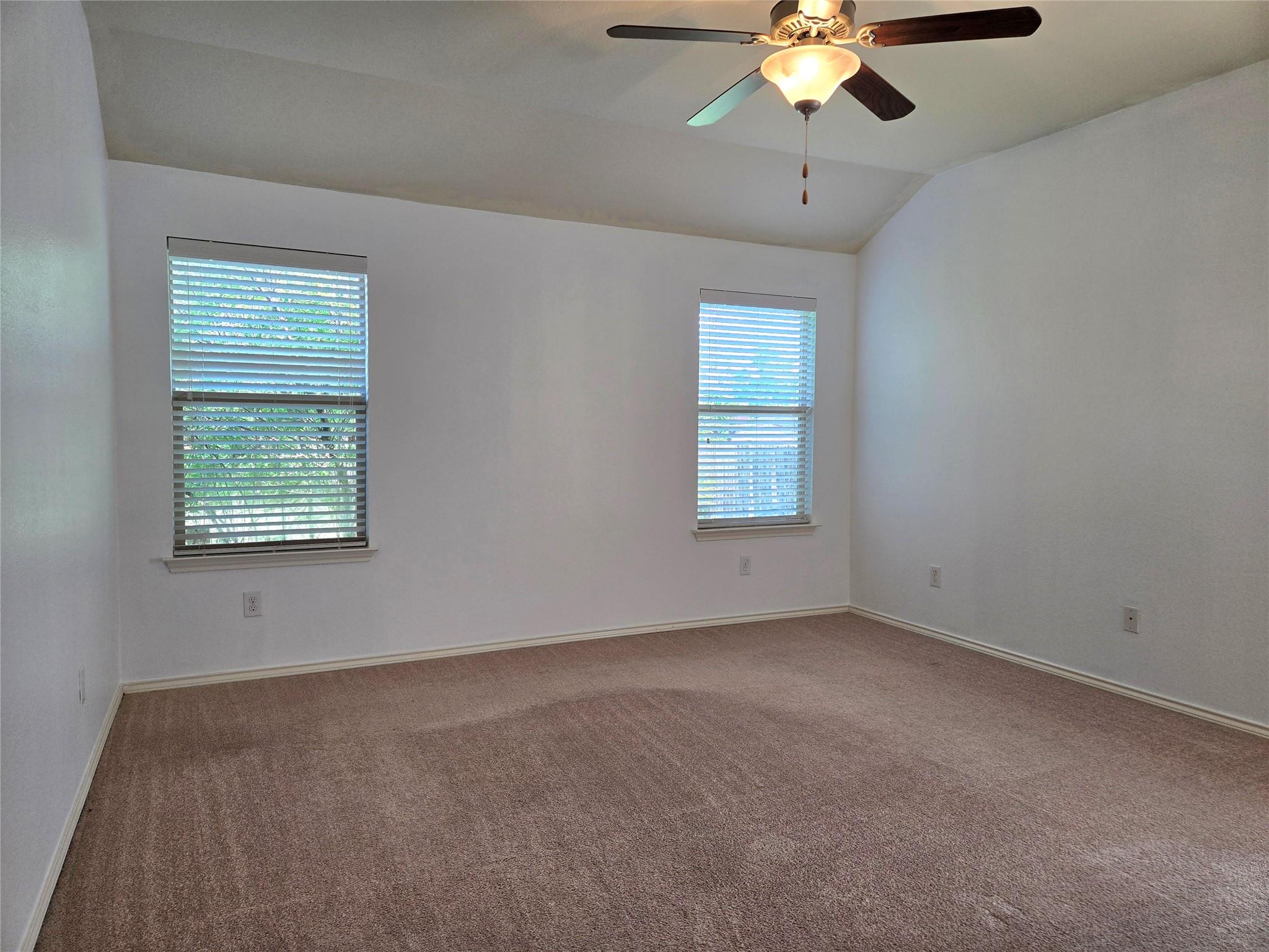520 Brown Juniper Way Property Photo 11