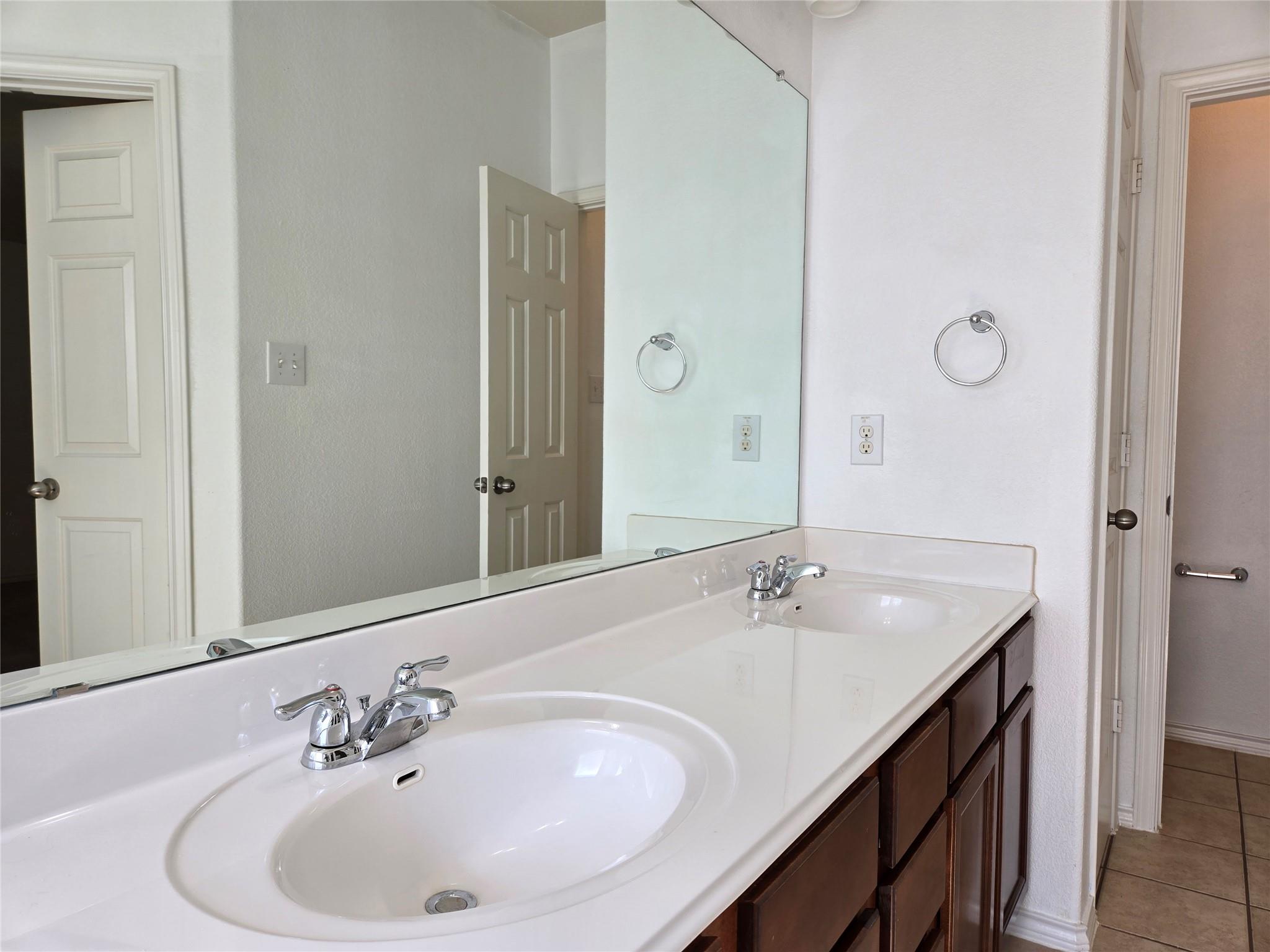 520 Brown Juniper Way Property Photo 13