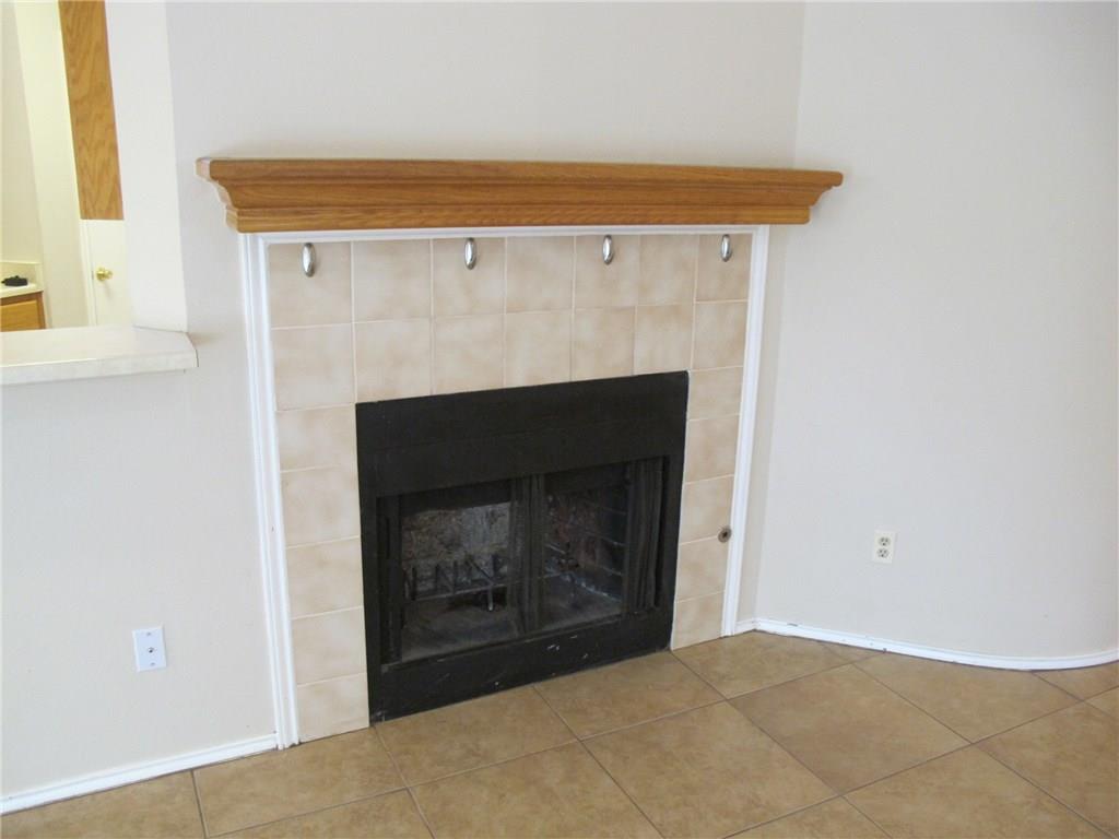 1301 Texas Oak Way Property Photo 11
