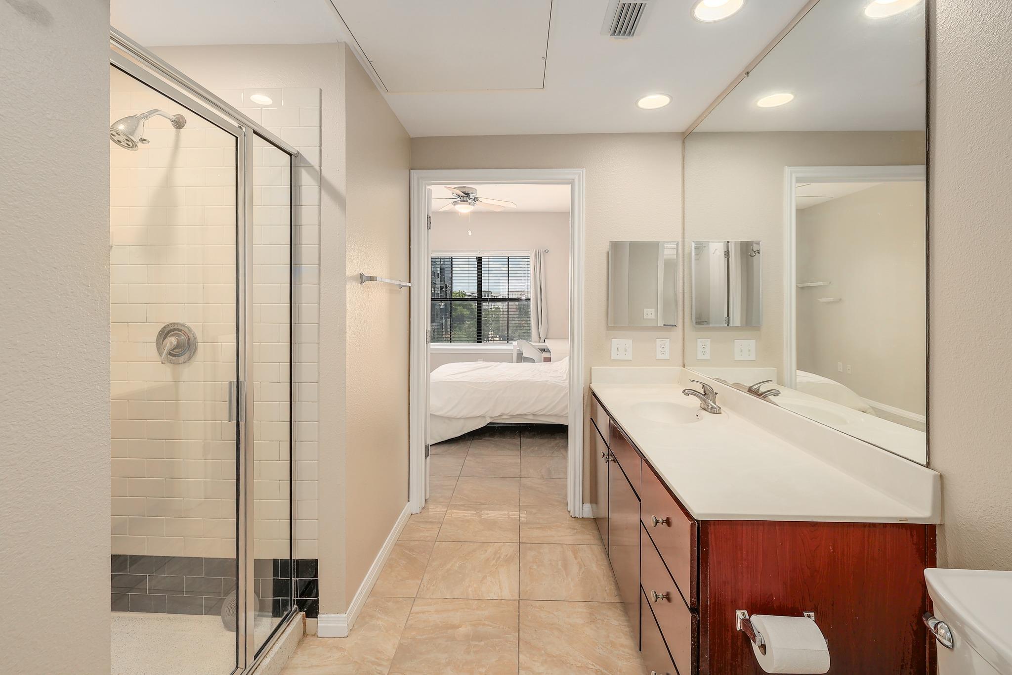2505 San Gabriel St #304 Property Photo 10