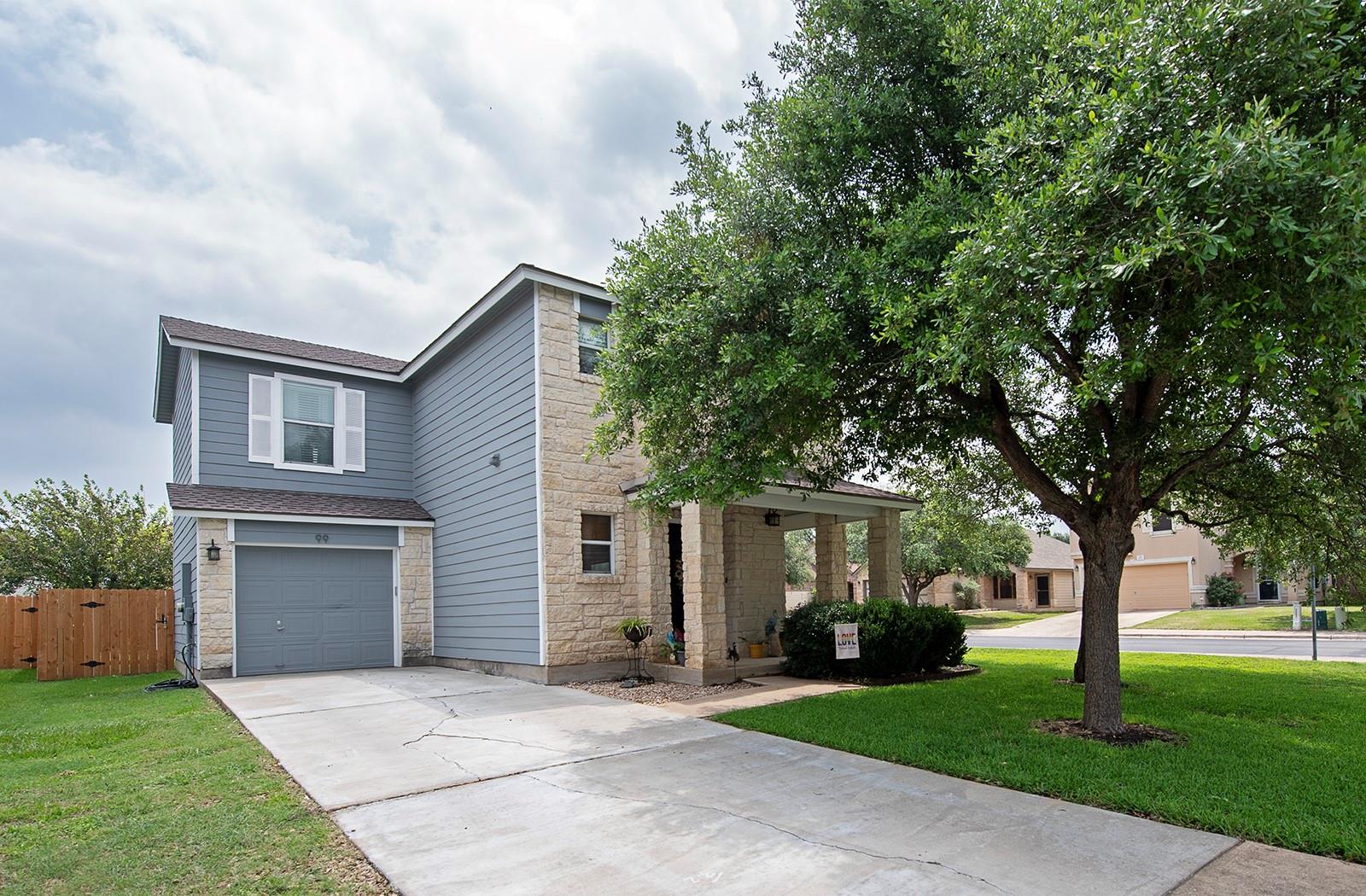 99 Jan Ln Property Photo