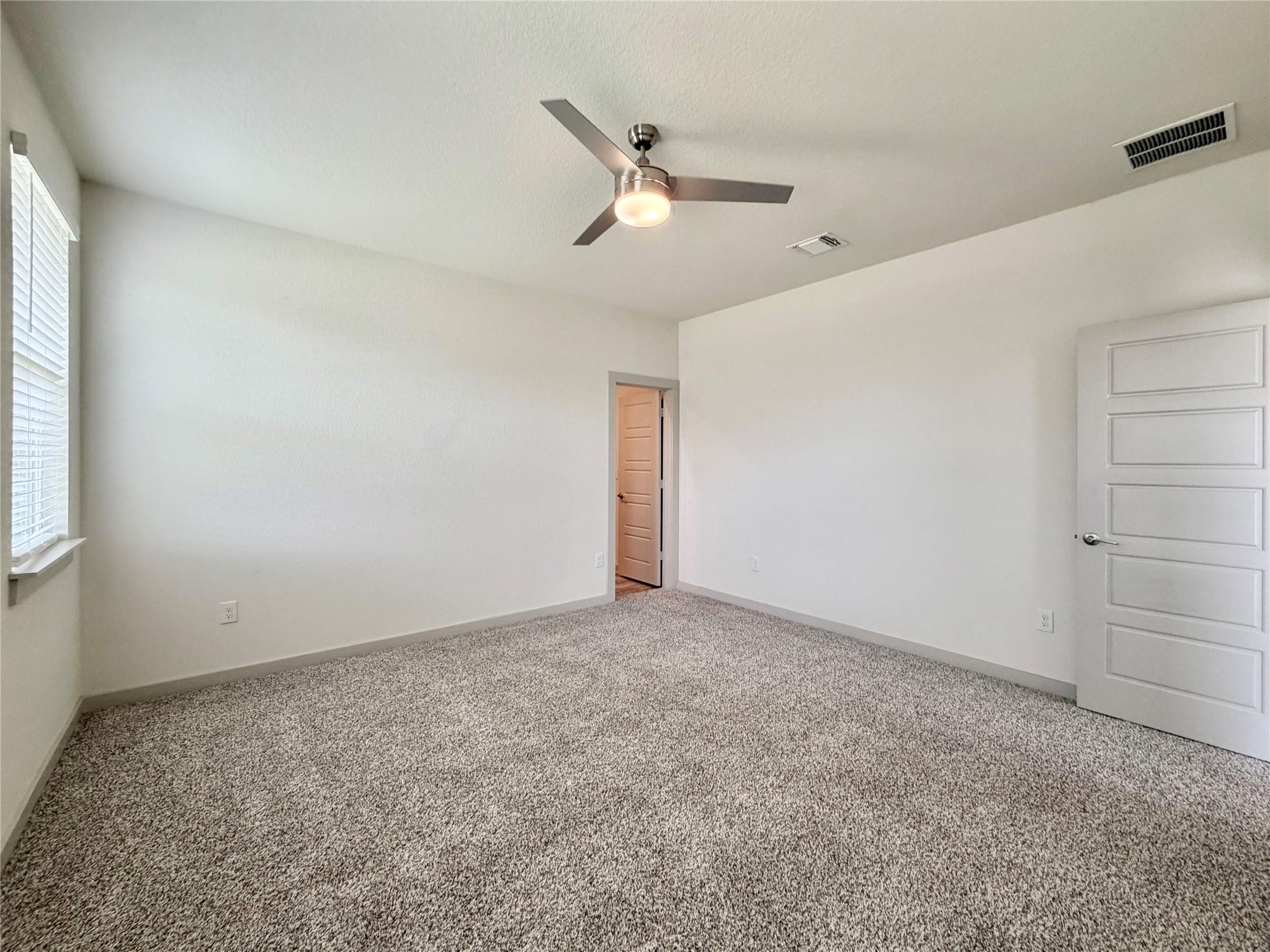 10214 Norshire Ln Property Photo 13