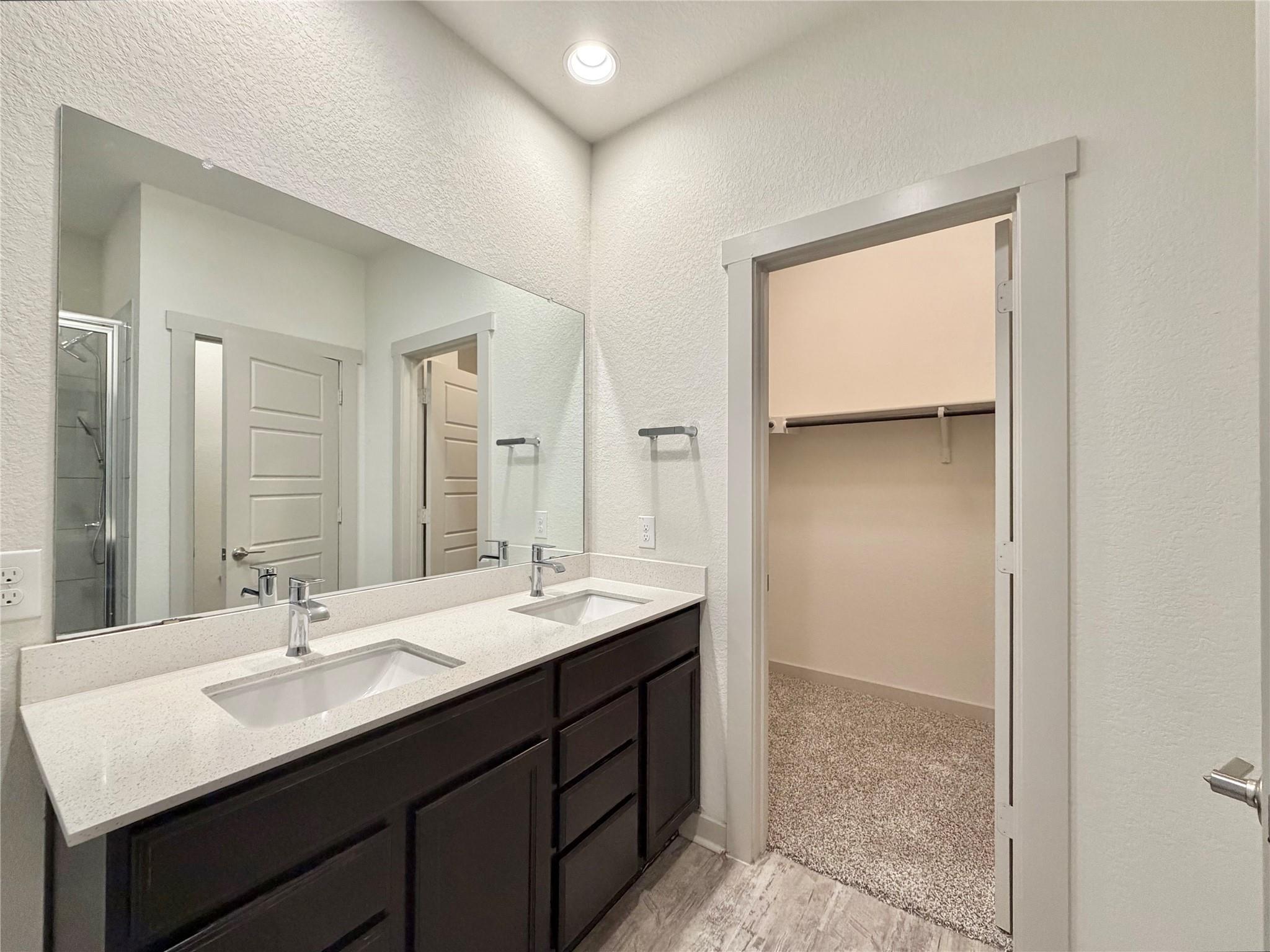 10214 Norshire Ln Property Photo 15