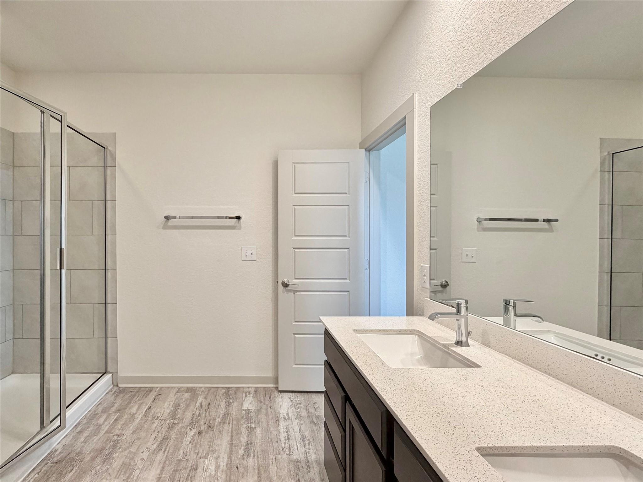 10214 Norshire Ln Property Photo 18