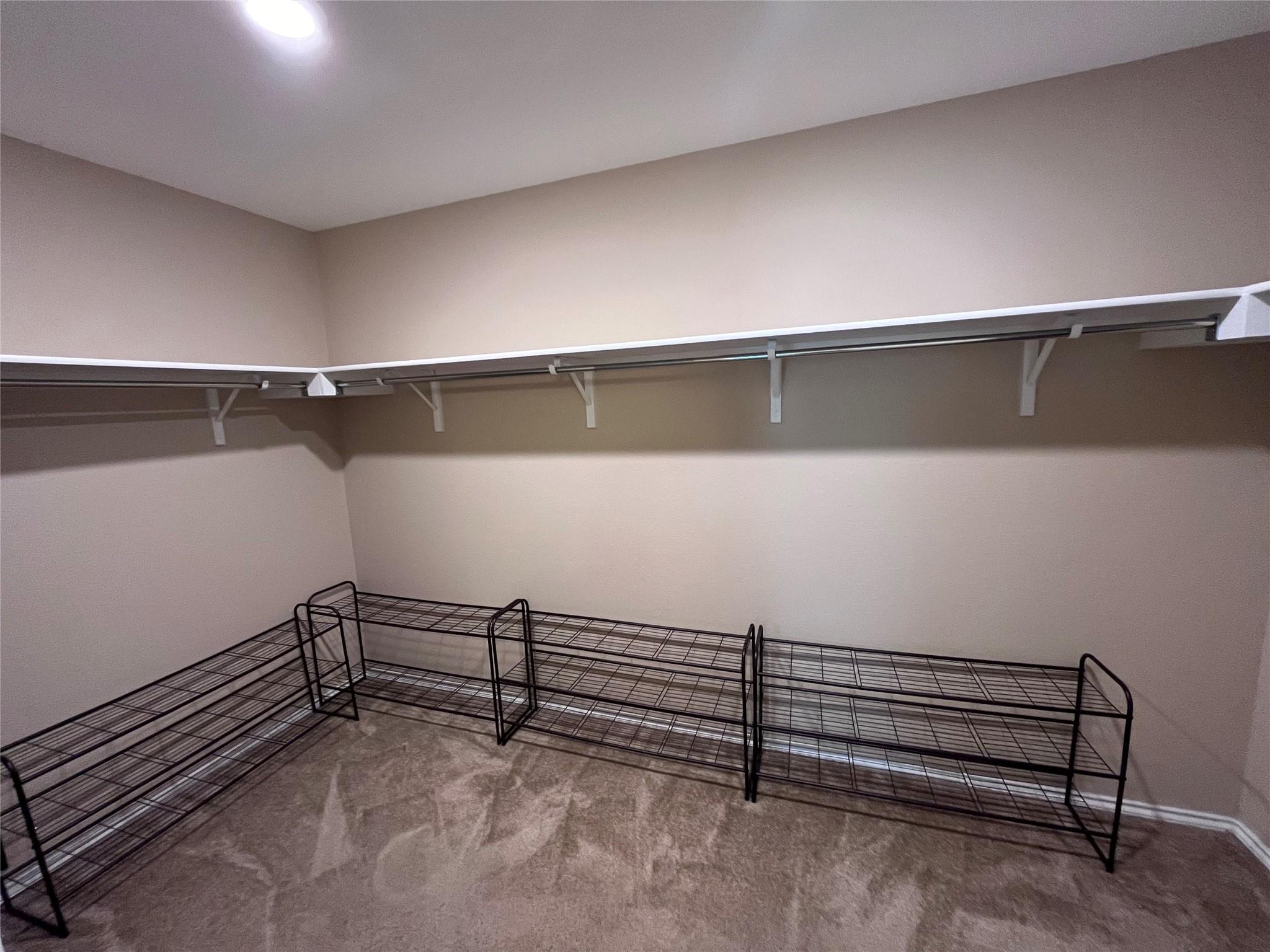 12425 Calibri Ln Property Photo 16