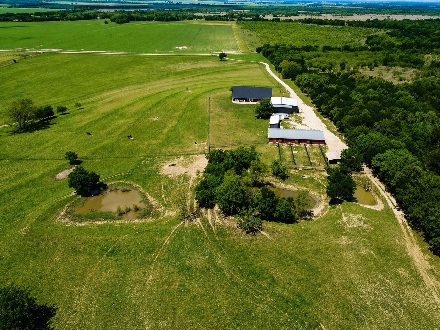 226 Hcr 3321 None Property Photo 3