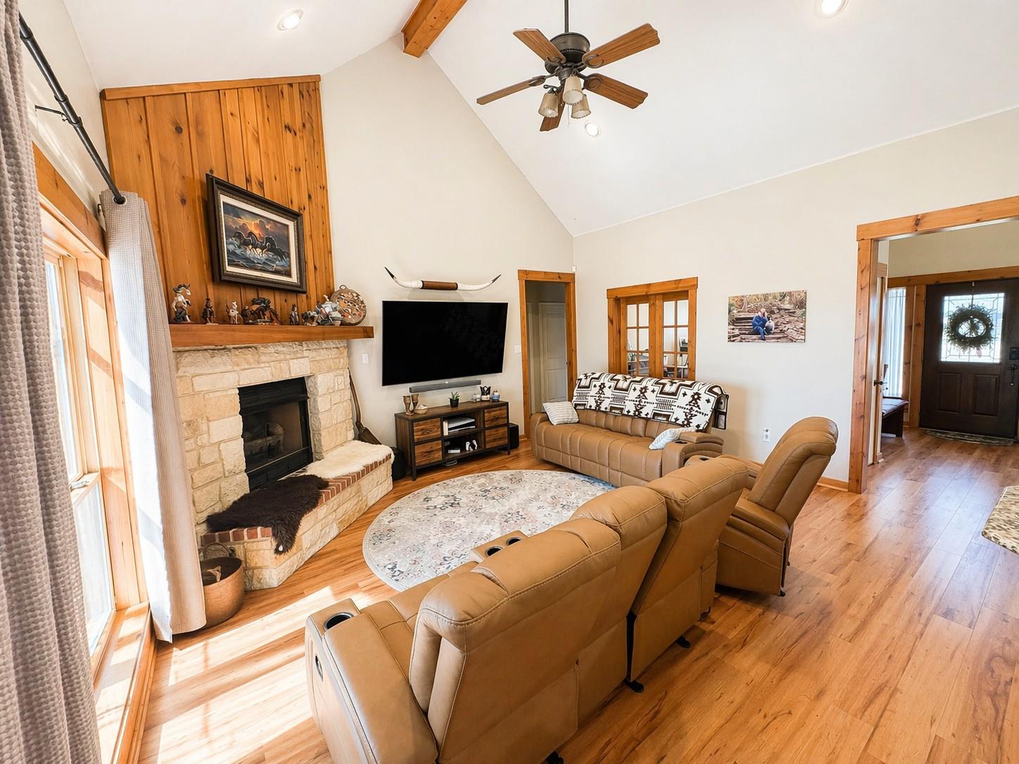 226 Hcr 3321 None Property Photo 9
