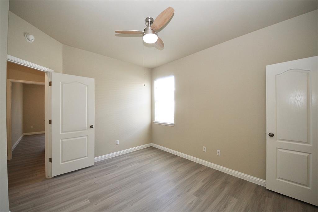 3806 Juniper Hills St Property Photo 17