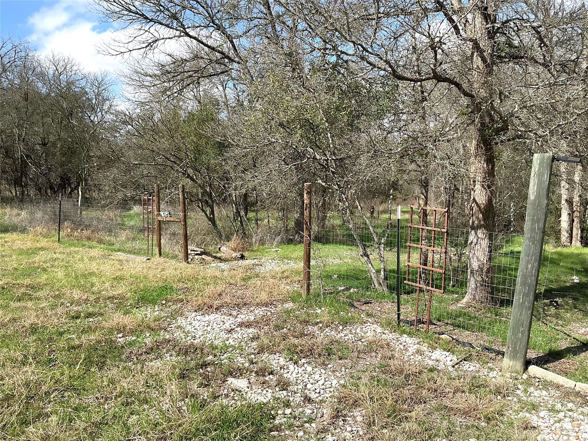 145 Indian Trl Property Photo 23