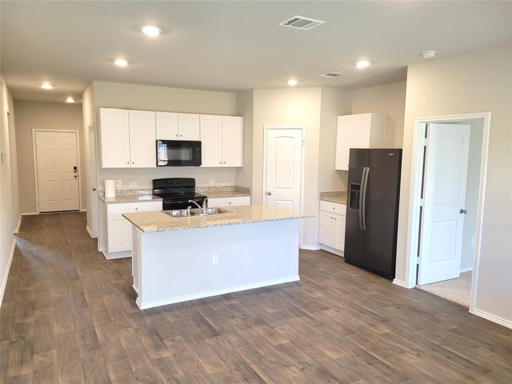 6012 Brocade Dr Property Photo 6