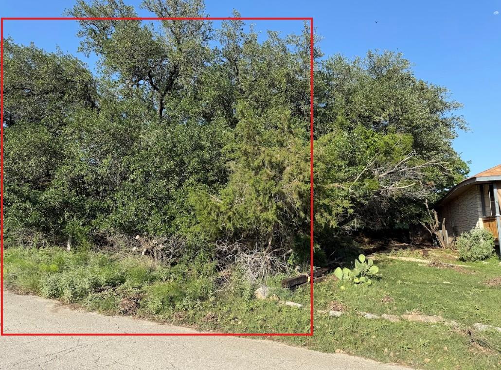 4209 Rockwood Dr Property Photo 3