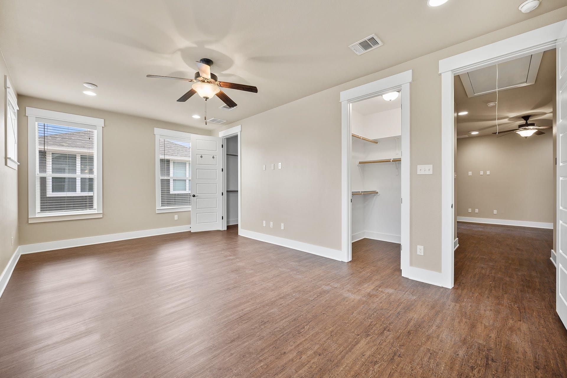 1704 Cedar Bend Dr #5b Property Photo 15