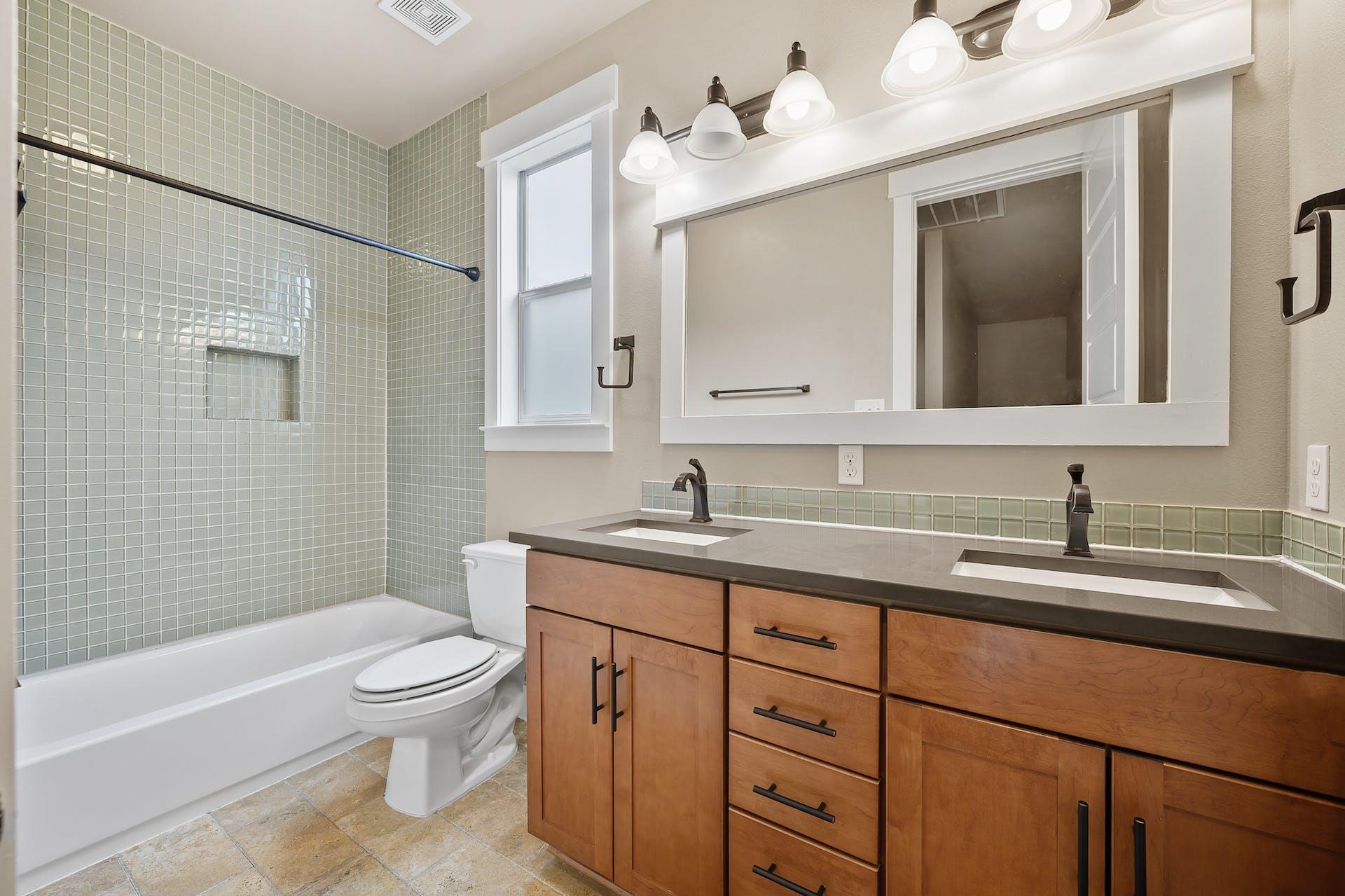 1704 Cedar Bend Dr #5b Property Photo 23