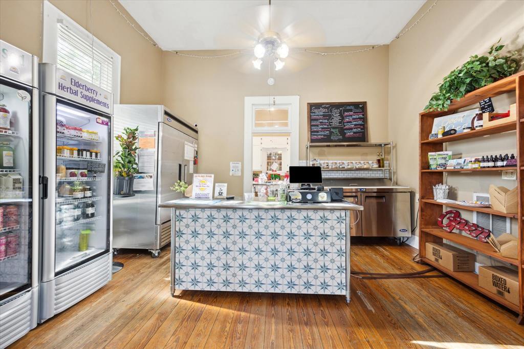 1002 Chestnut St #a Property Photo 6