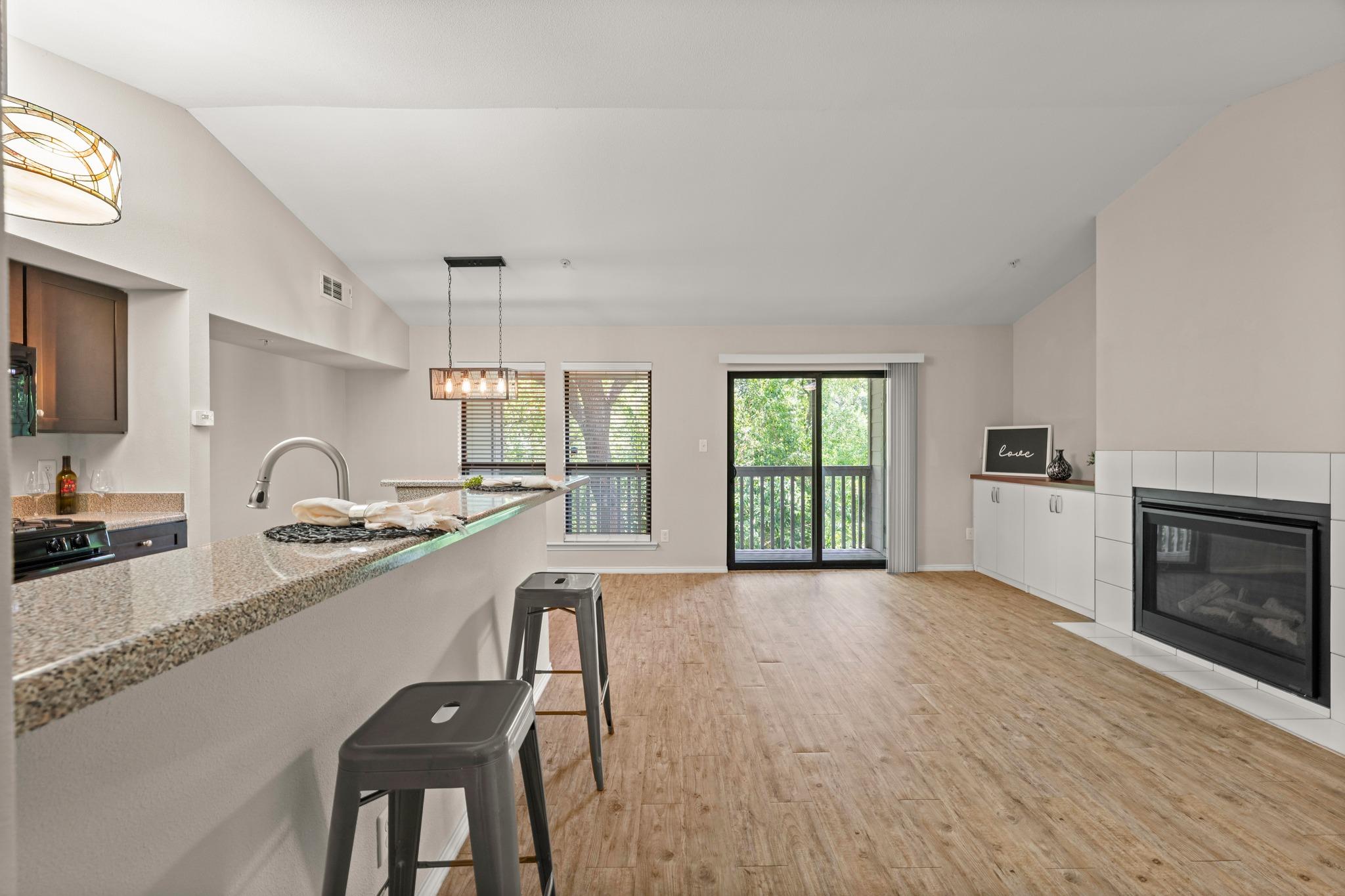 3839 Dry Creek Dr #202 Property Photo 1