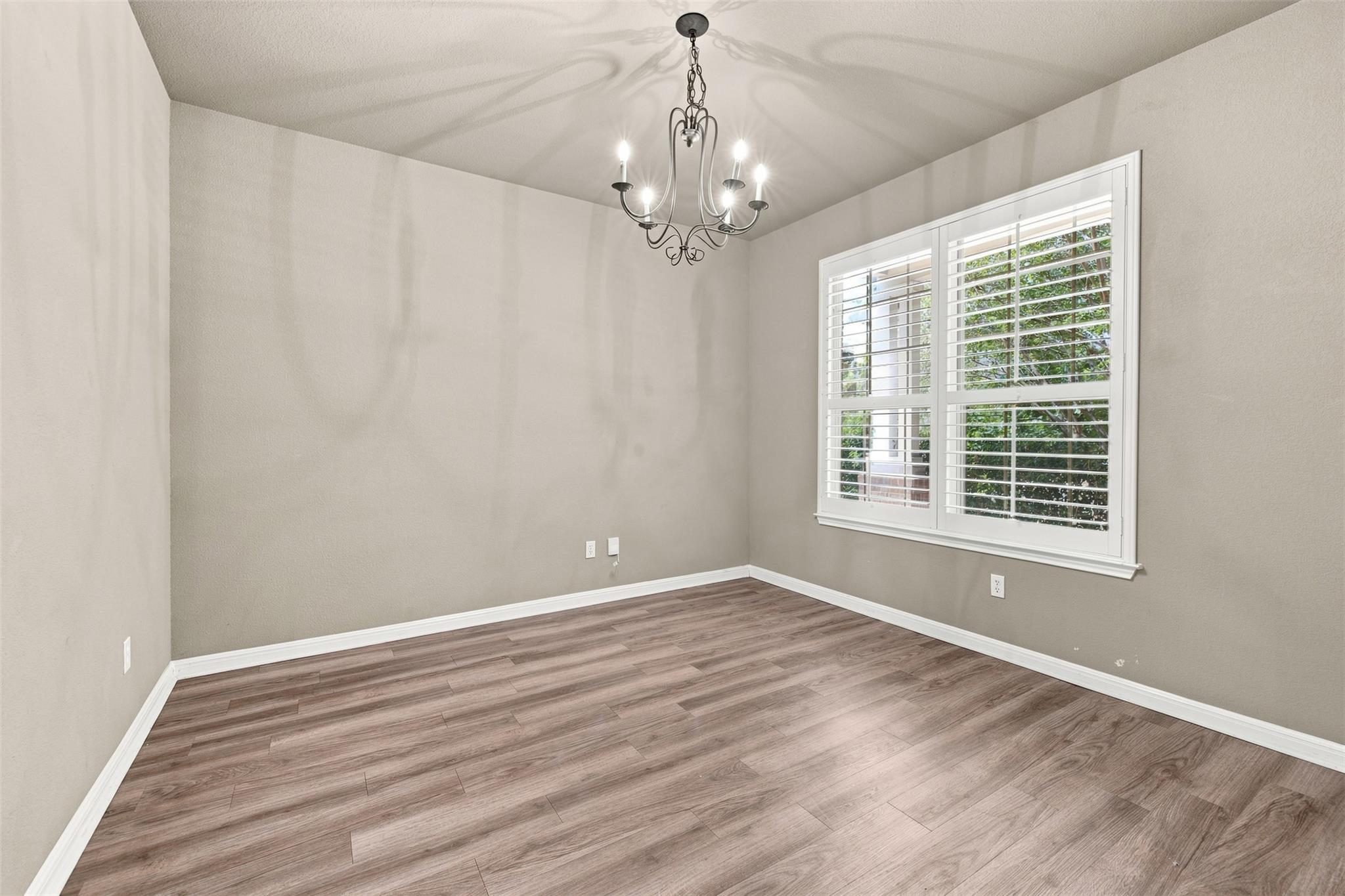 2409 Dovetail St Property Photo 2